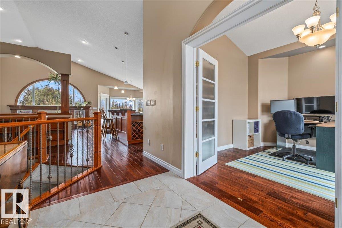 215 Westerra Pt Property Photo 18