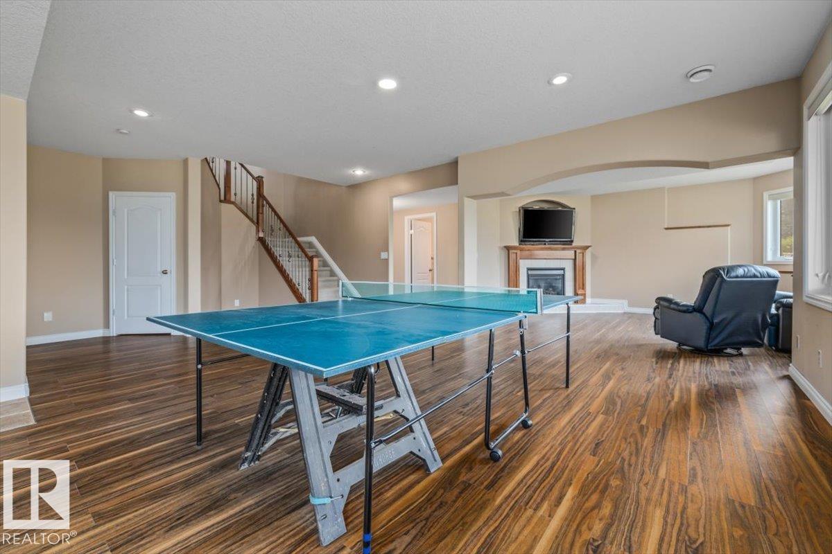 215 Westerra Pt Property Photo 45