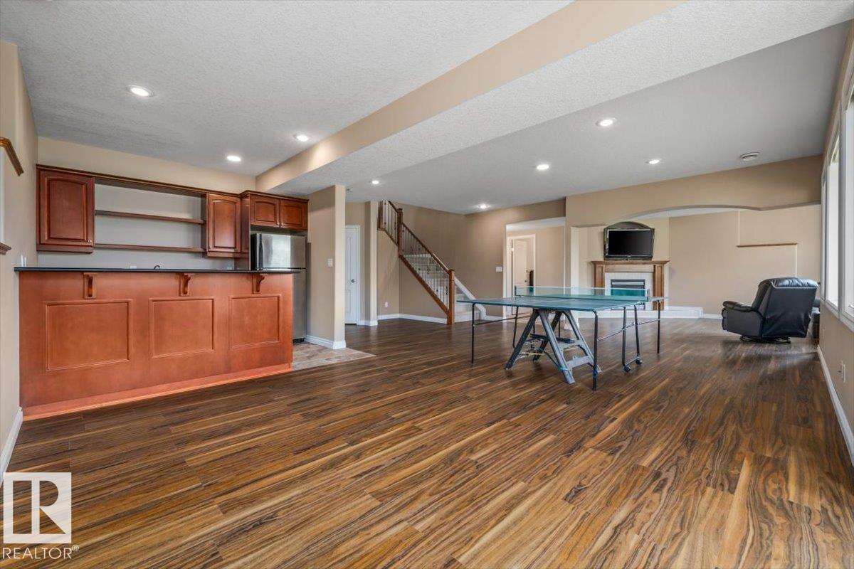 215 Westerra Pt Property Photo 49
