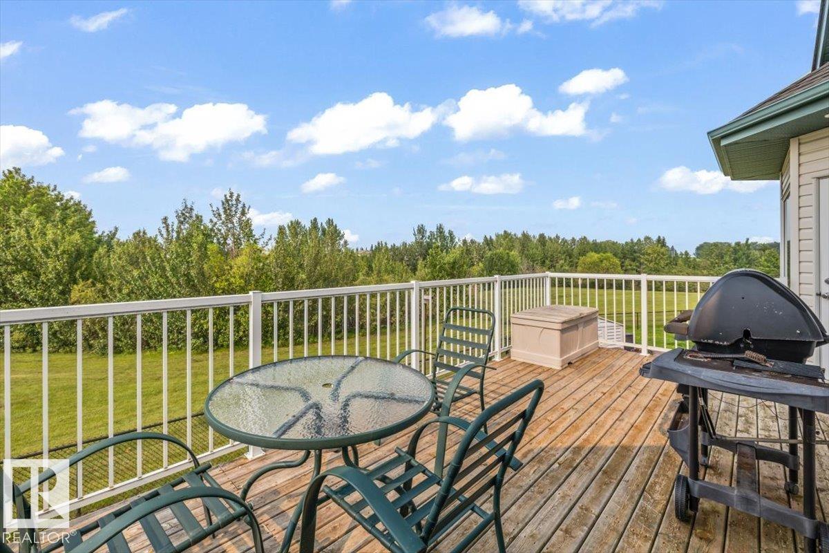 215 Westerra Pt Property Photo 56