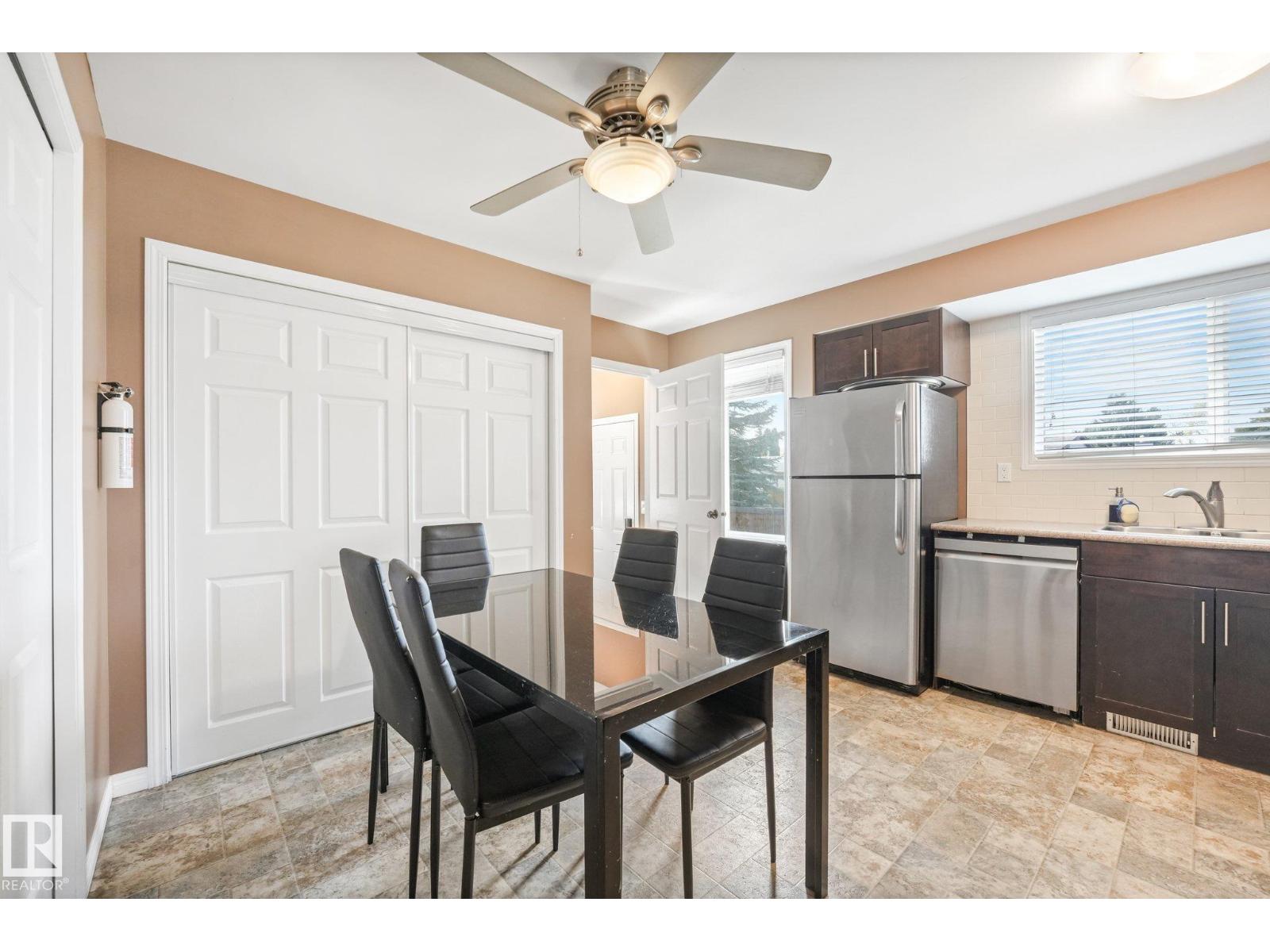 3963 57 St Nw Property Photo 14