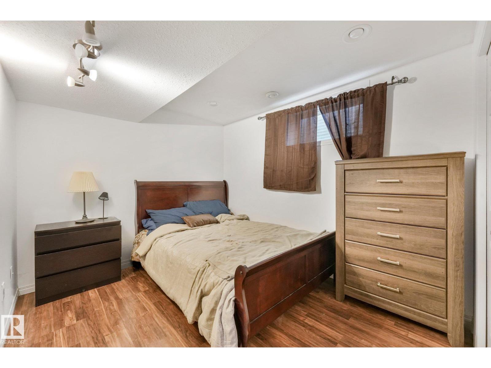 3963 57 St Nw Property Photo 40