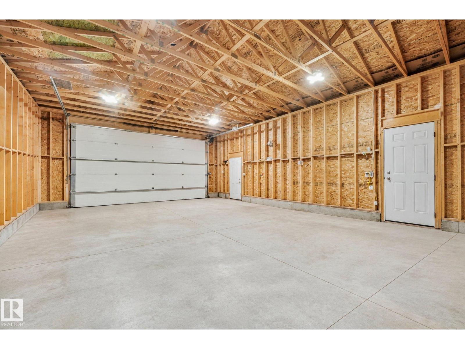 3963 57 St Nw Property Photo 44