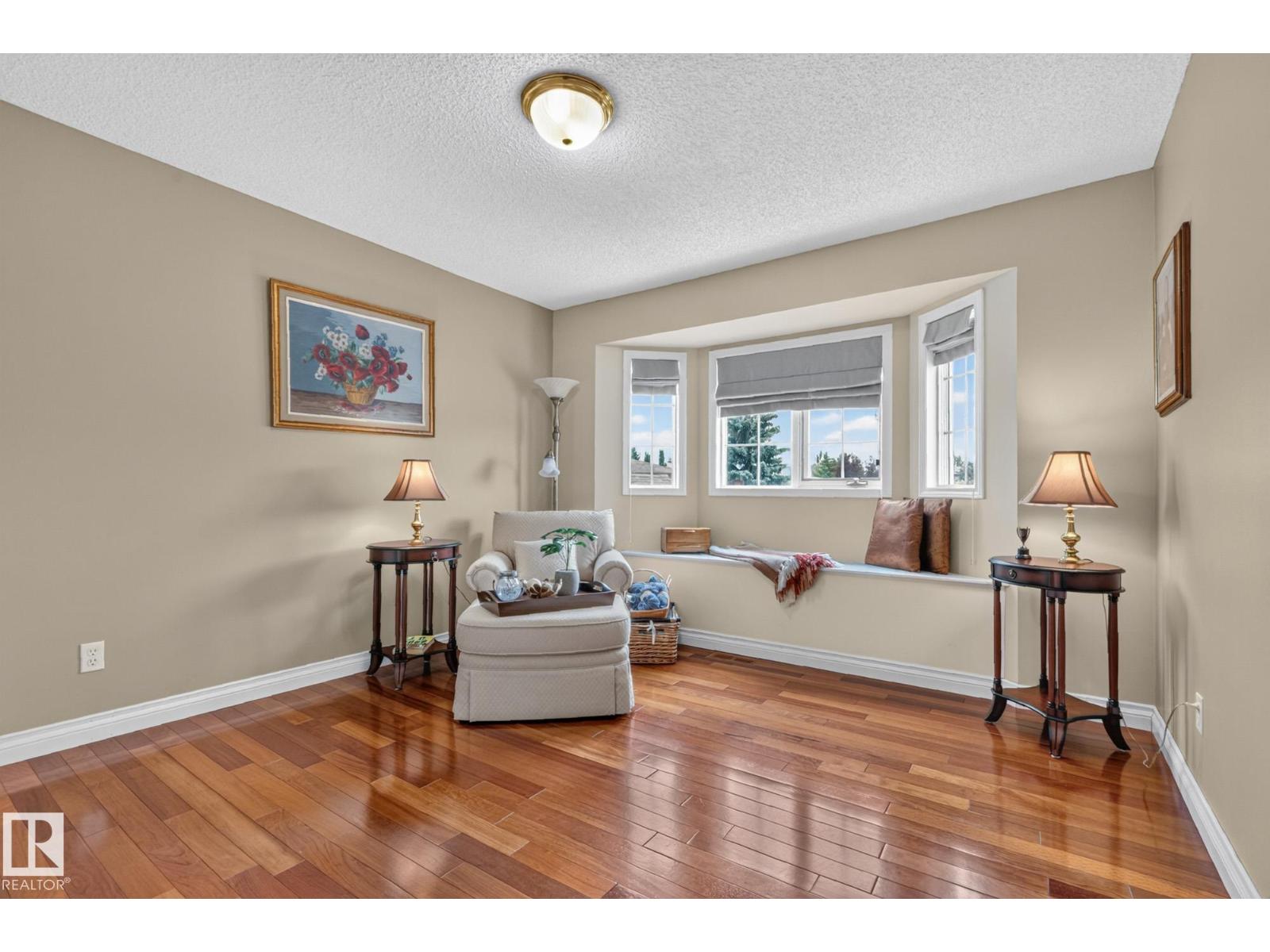 3108 36b Av Nw Property Photo 29