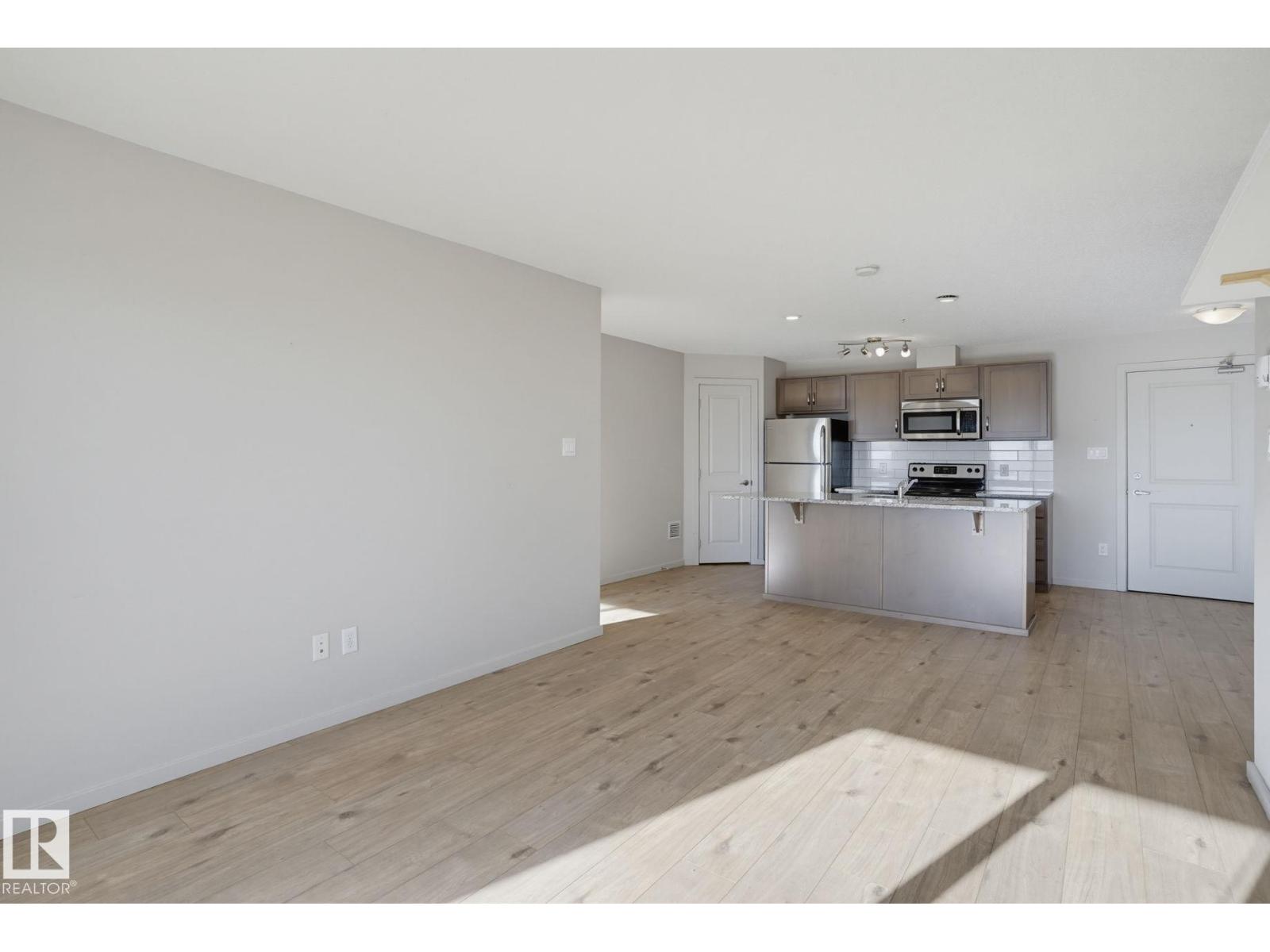 #316 7711 71 St Nw Property Photo 13