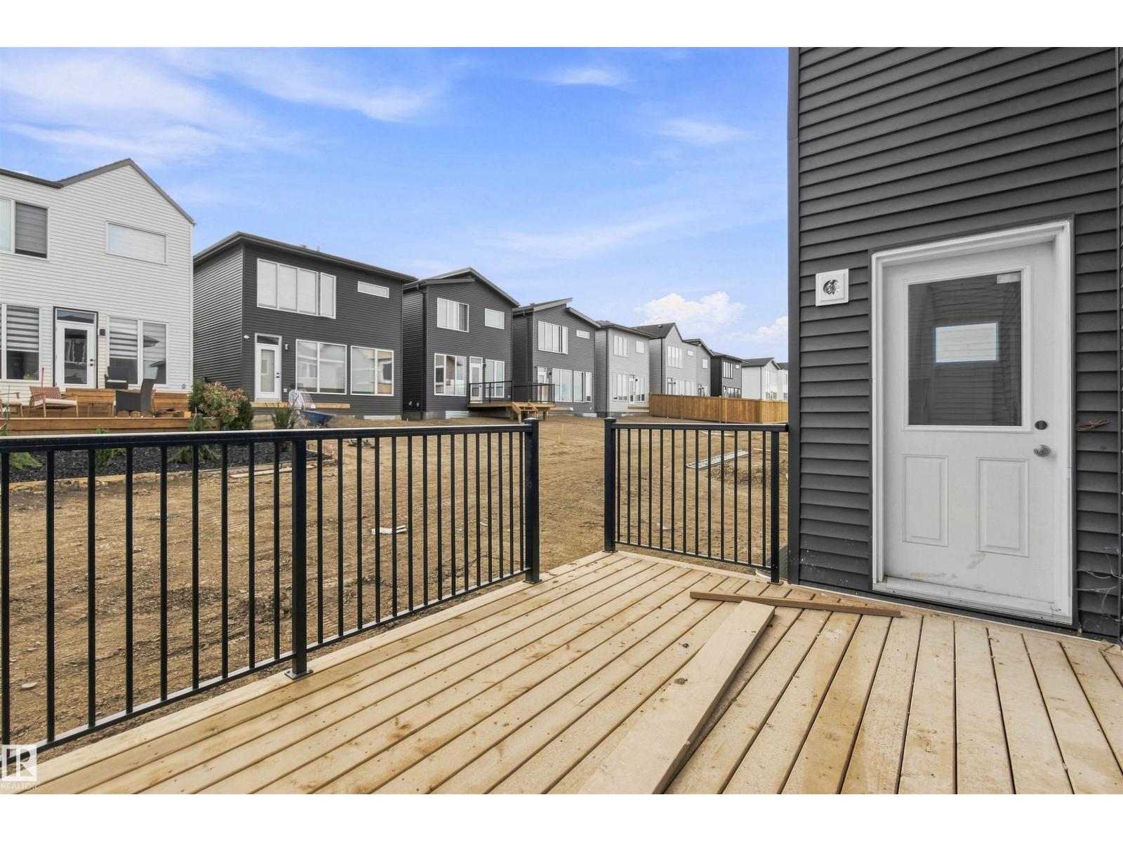 7813 Kipnes Li Sw Property Photo 2