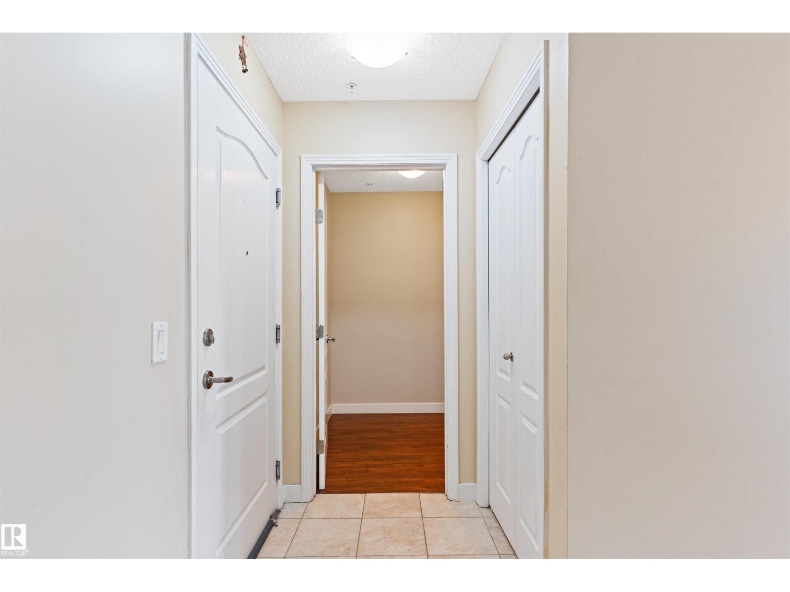 #103 12660 142 Av Nw Property Photo 4