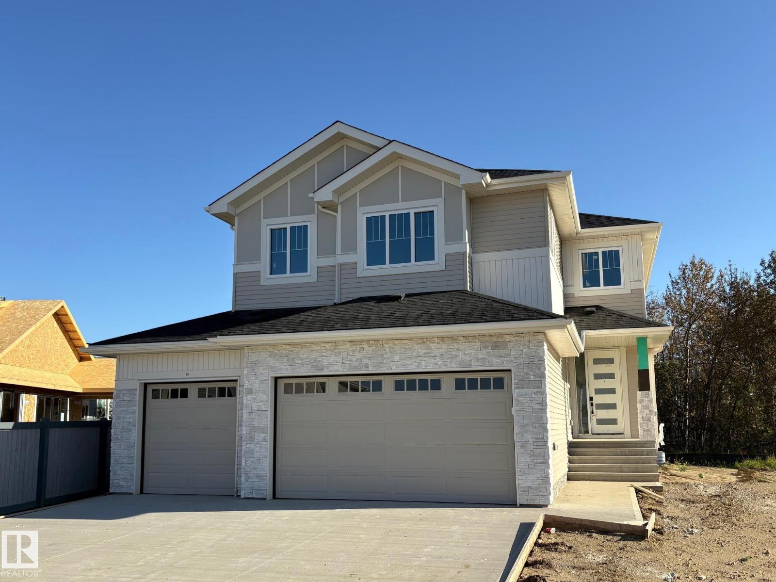 14 Arthur WY Property Photo 1