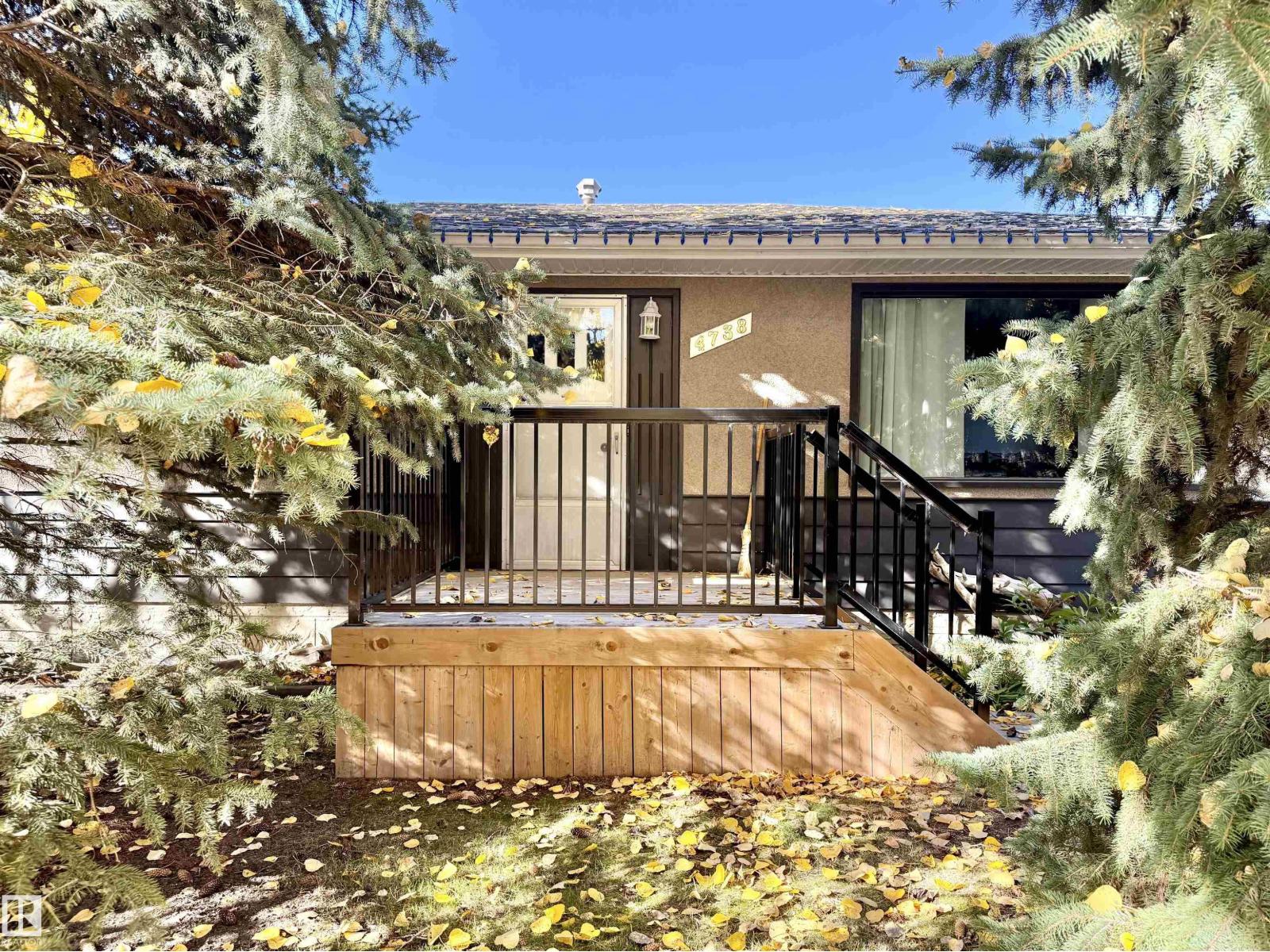 4738 49 St Property Photo 5