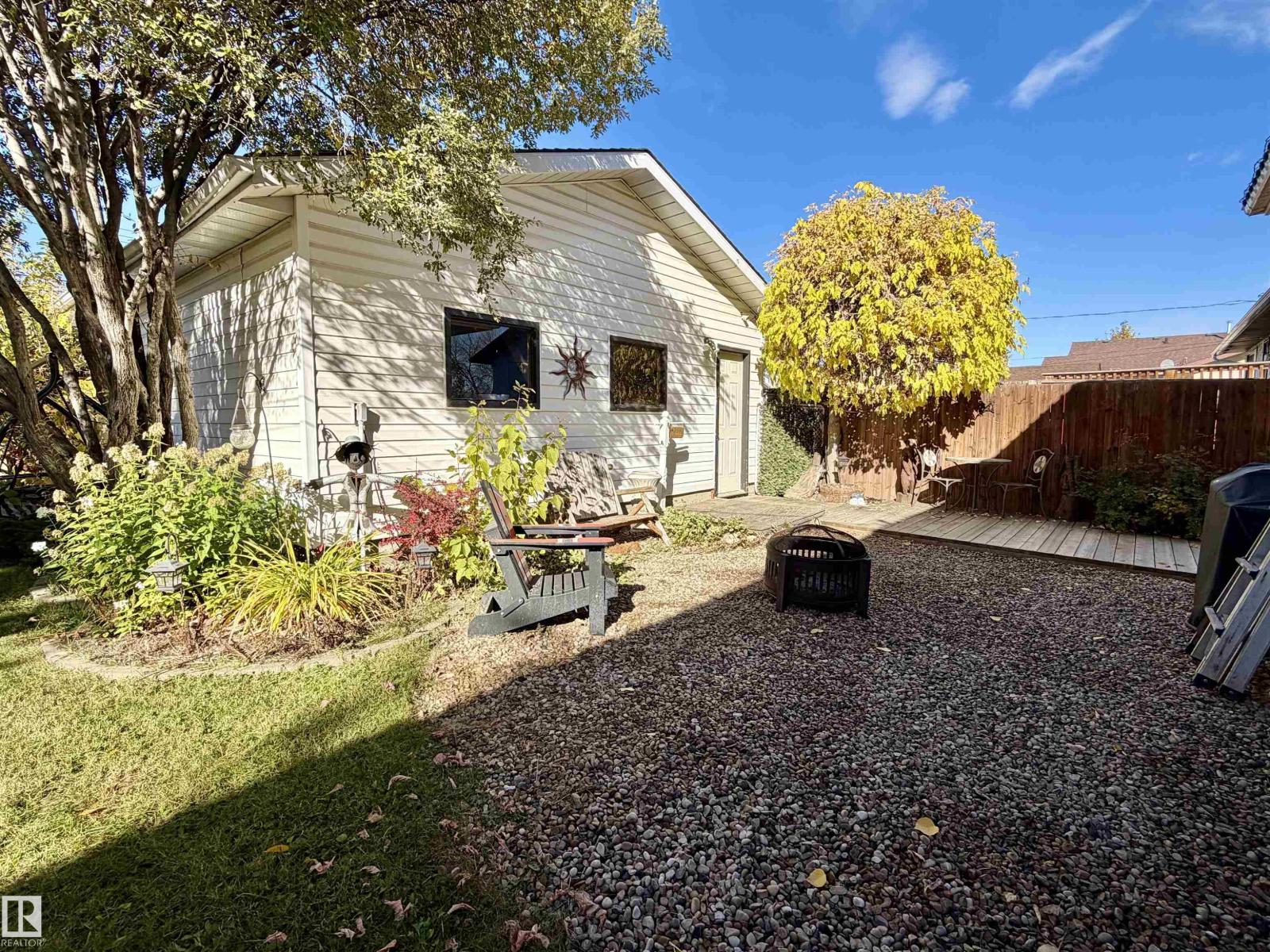 4738 49 St Property Photo 11