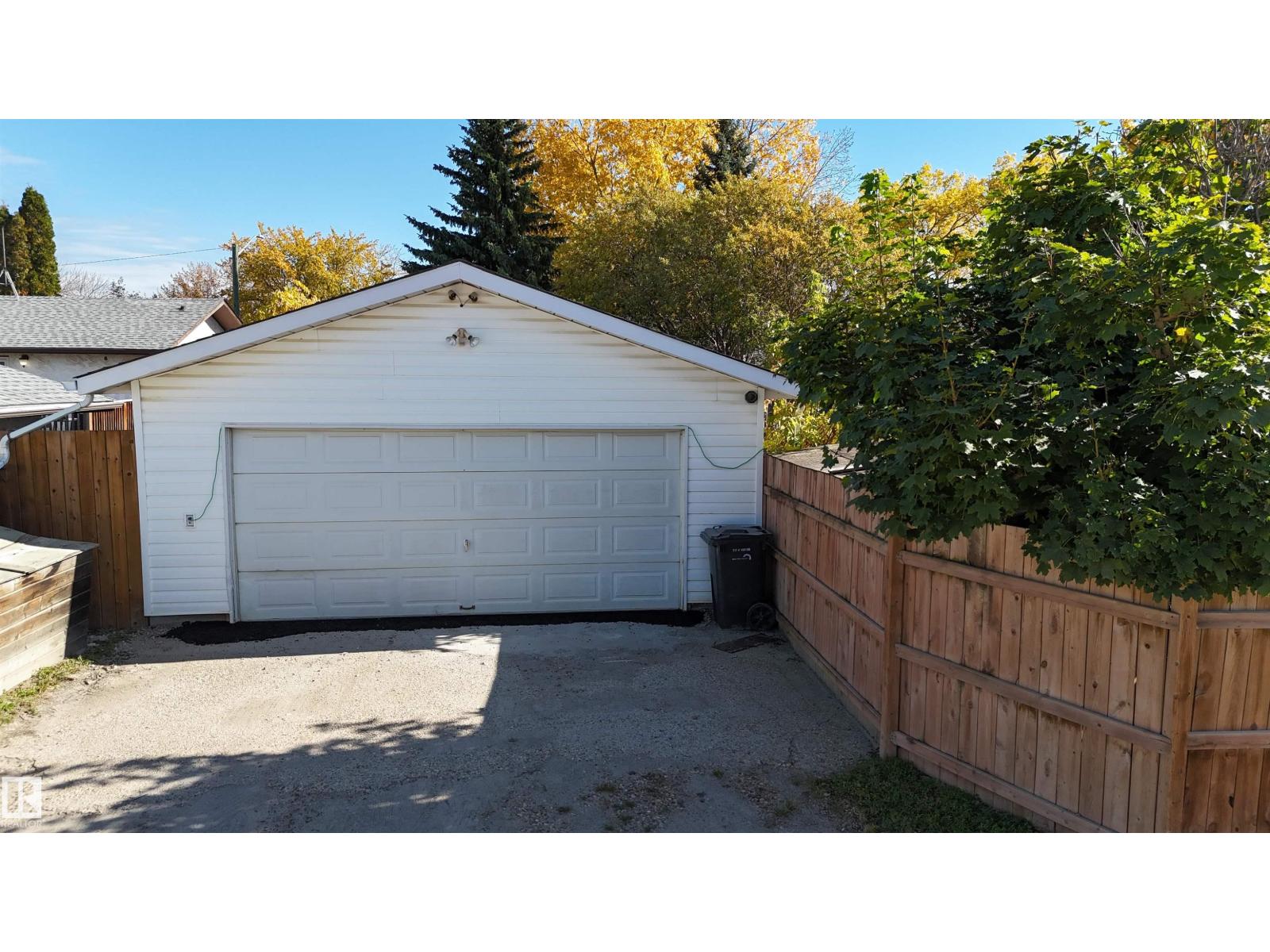 4738 49 St Property Photo 12