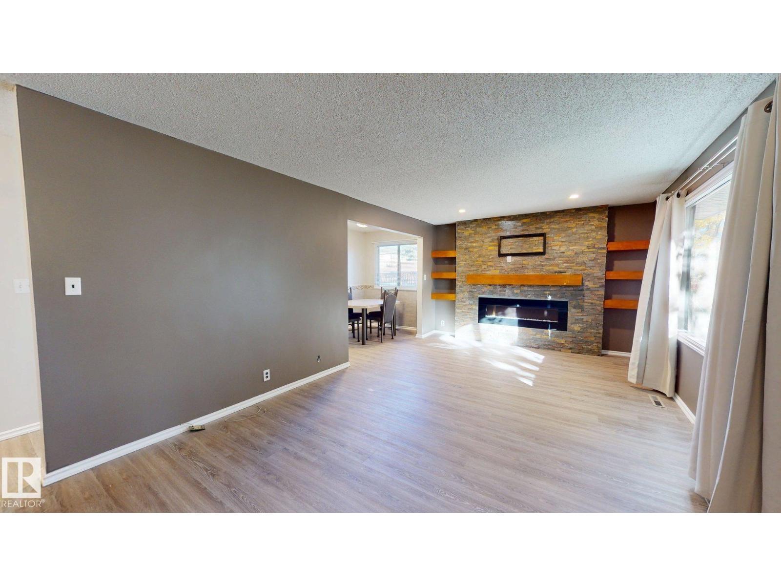 4738 49 St Property Photo 16