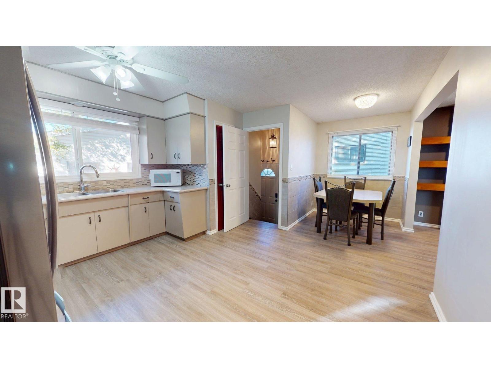 4738 49 St Property Photo 24