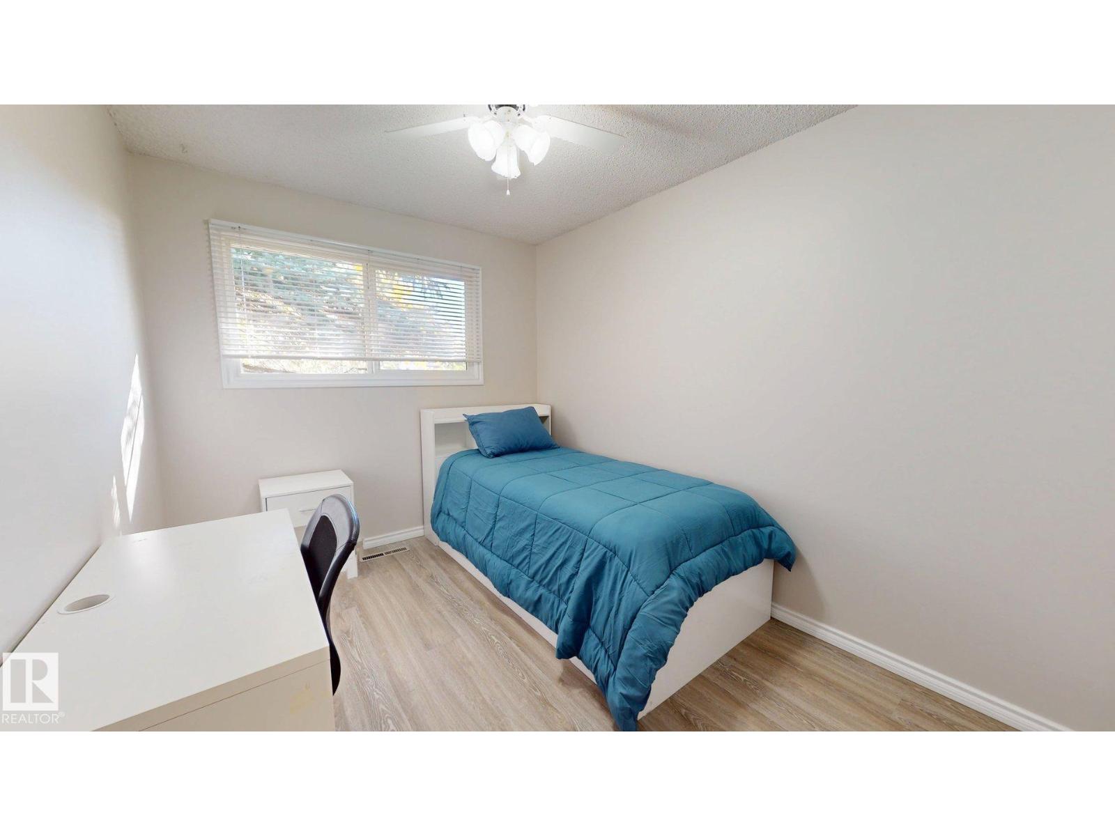 4738 49 St Property Photo 31
