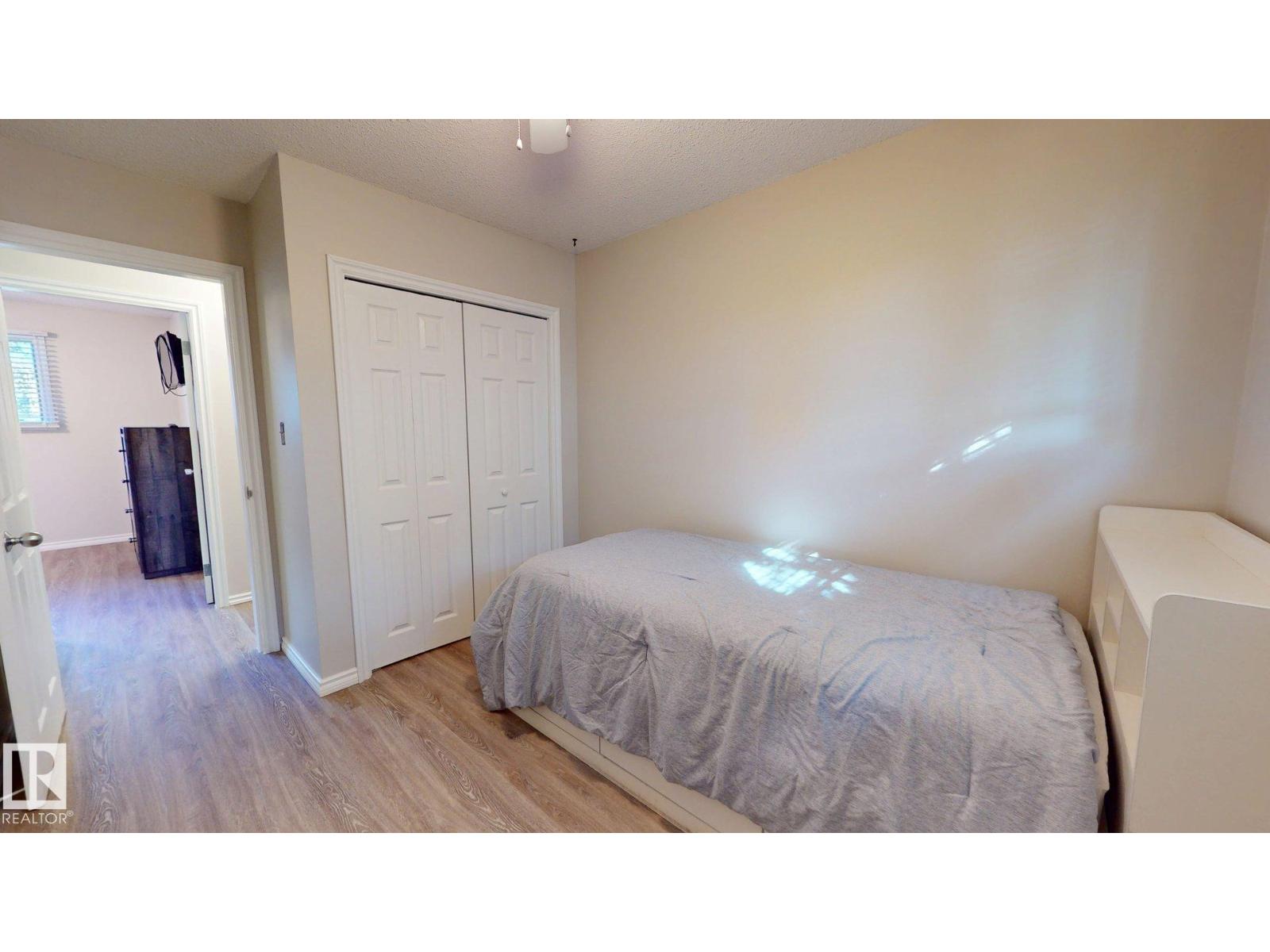 4738 49 St Property Photo 34