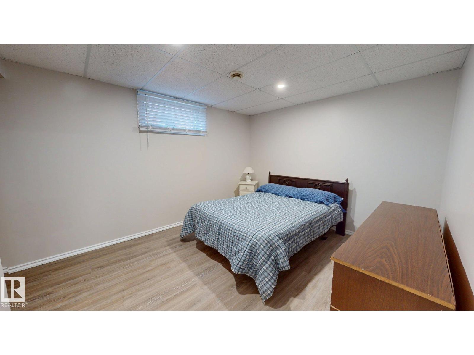 4738 49 St Property Photo 44