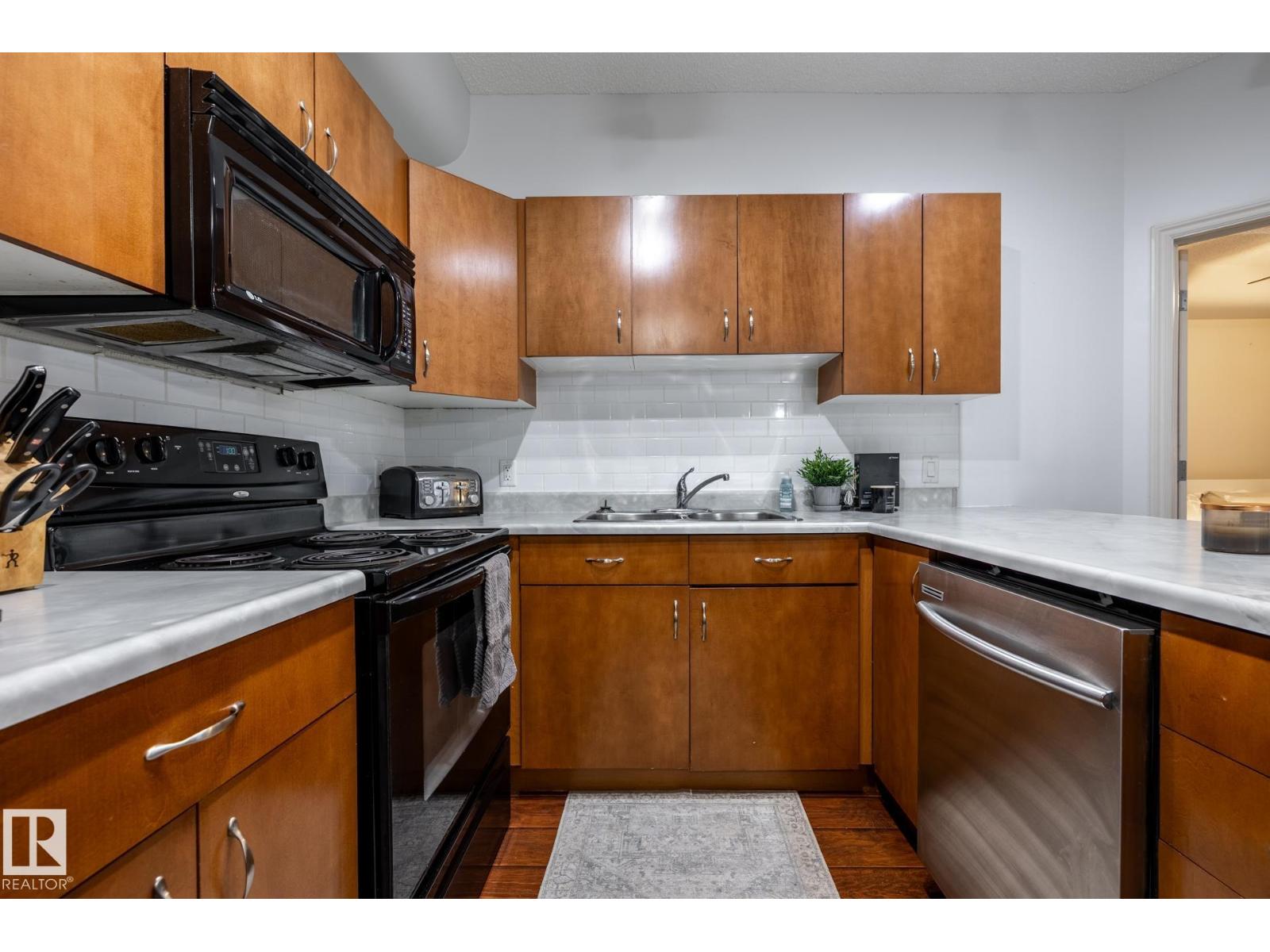#217 10235 112 St Nw Property Photo 12
