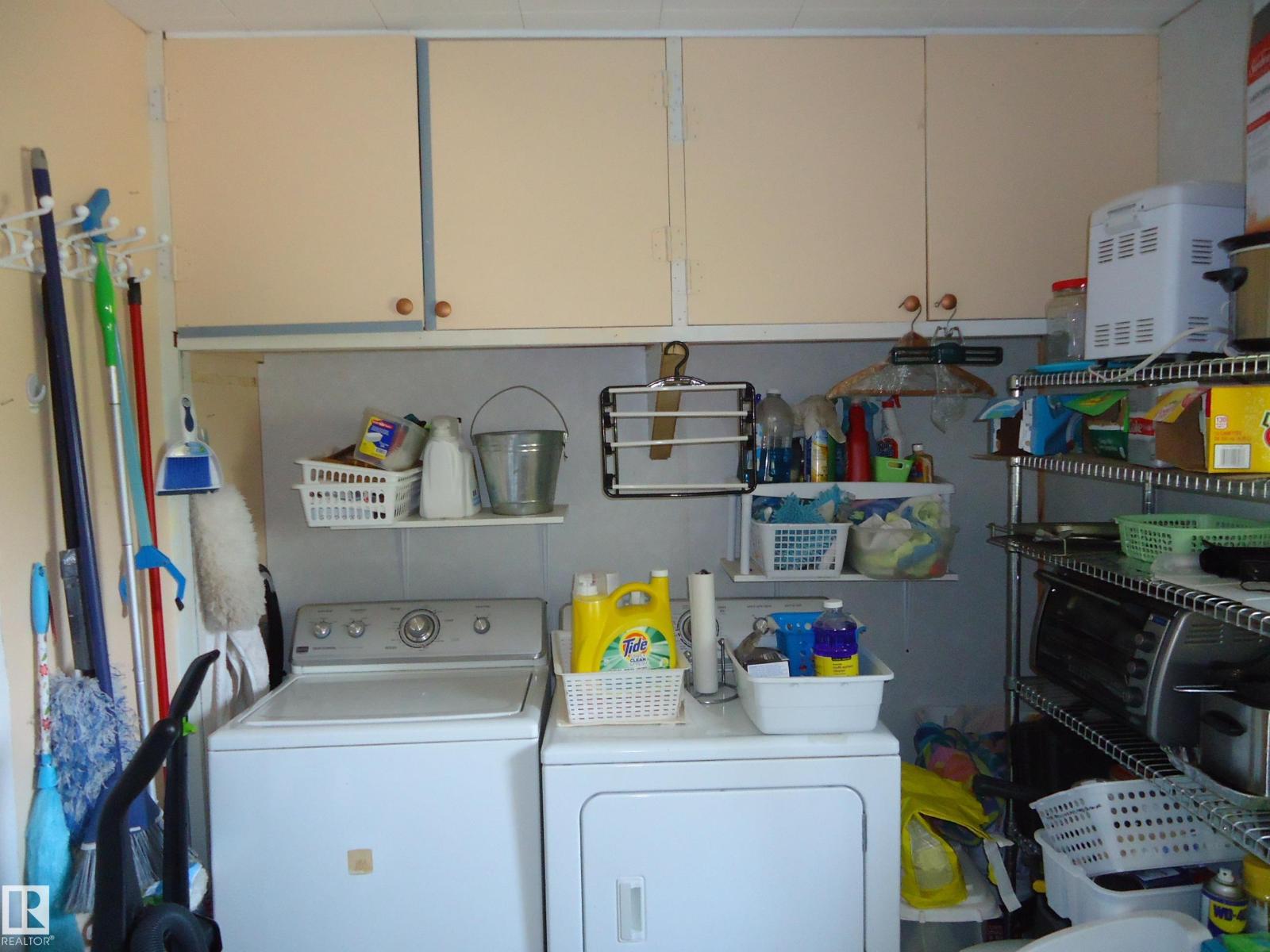 4812 50 Av Property Photo 20