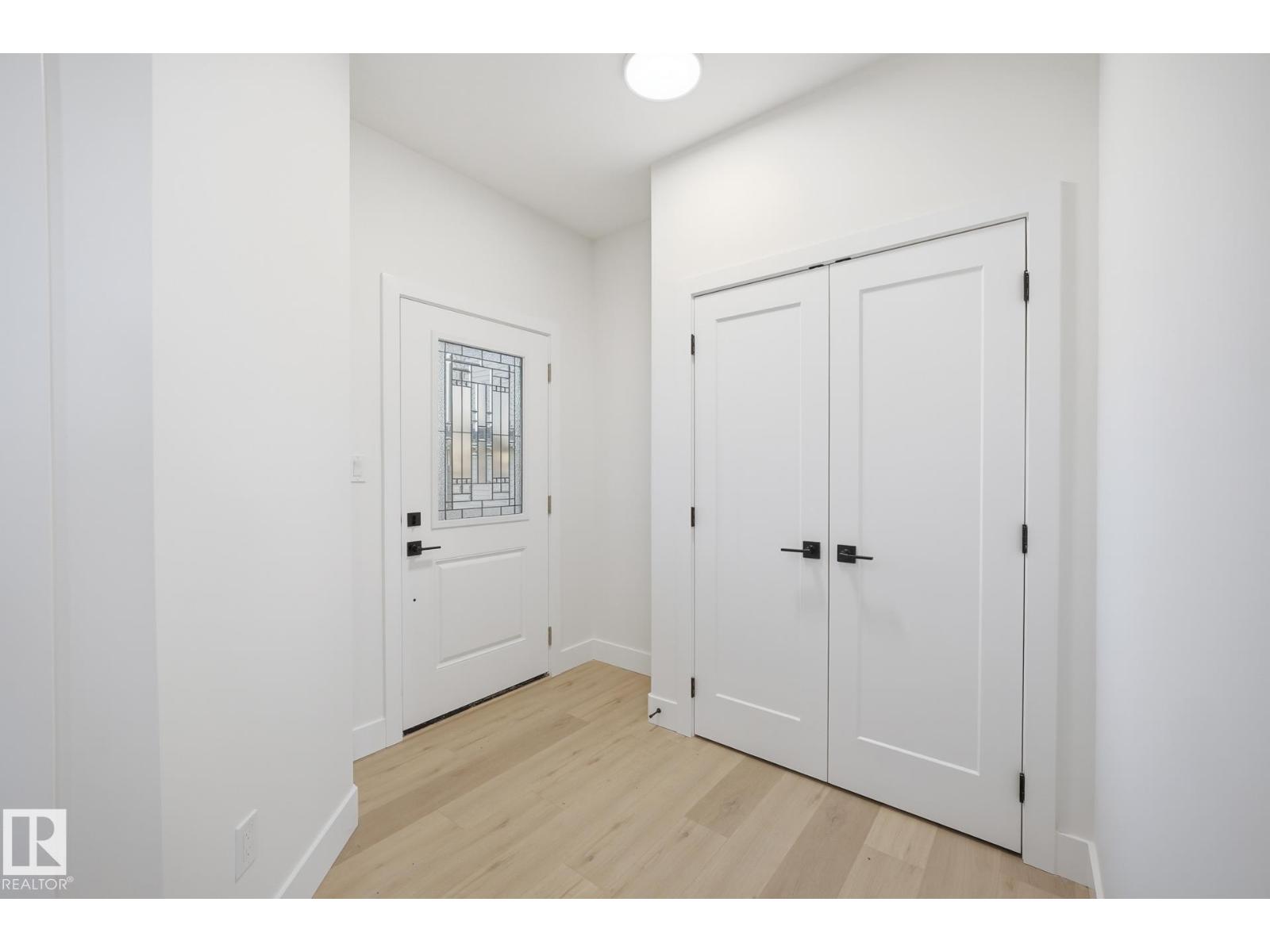 74 Hemingway Cr Property Photo 2