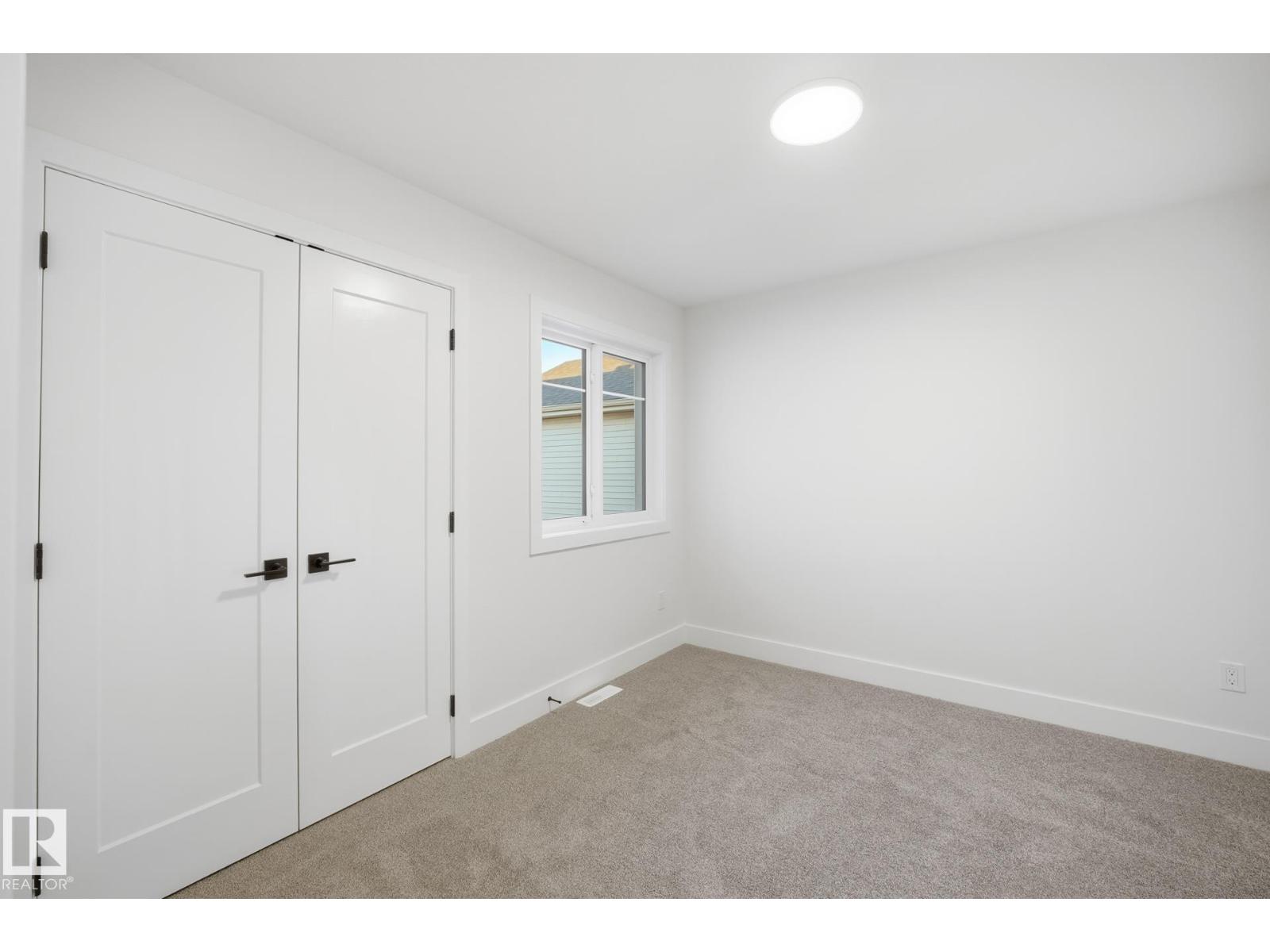 74 Hemingway Cr Property Photo 20