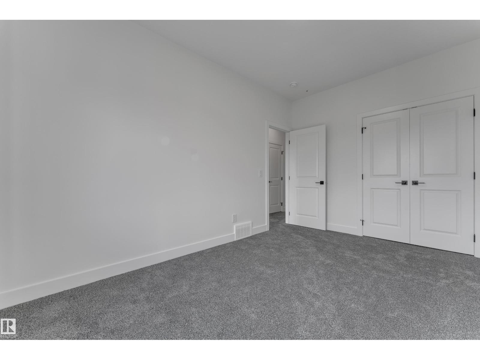 247 Linden Lo Property Photo 33