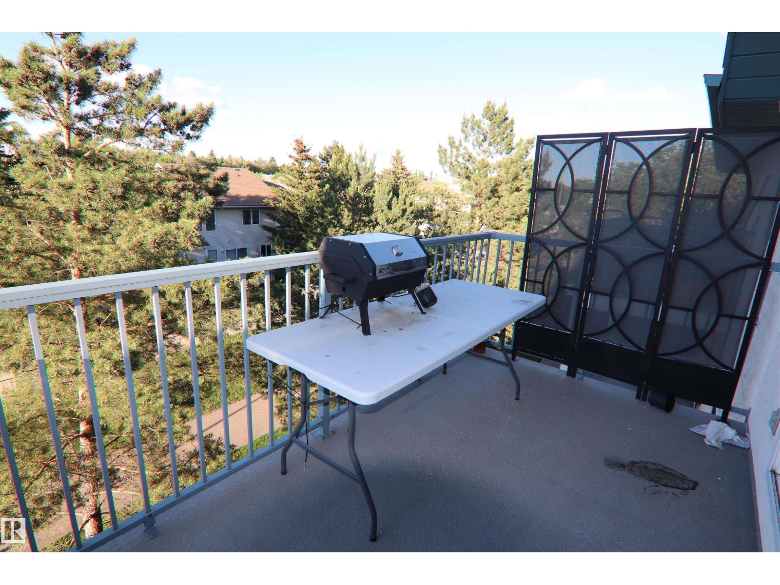 #421 6720 158 Av Nw Property Photo 4
