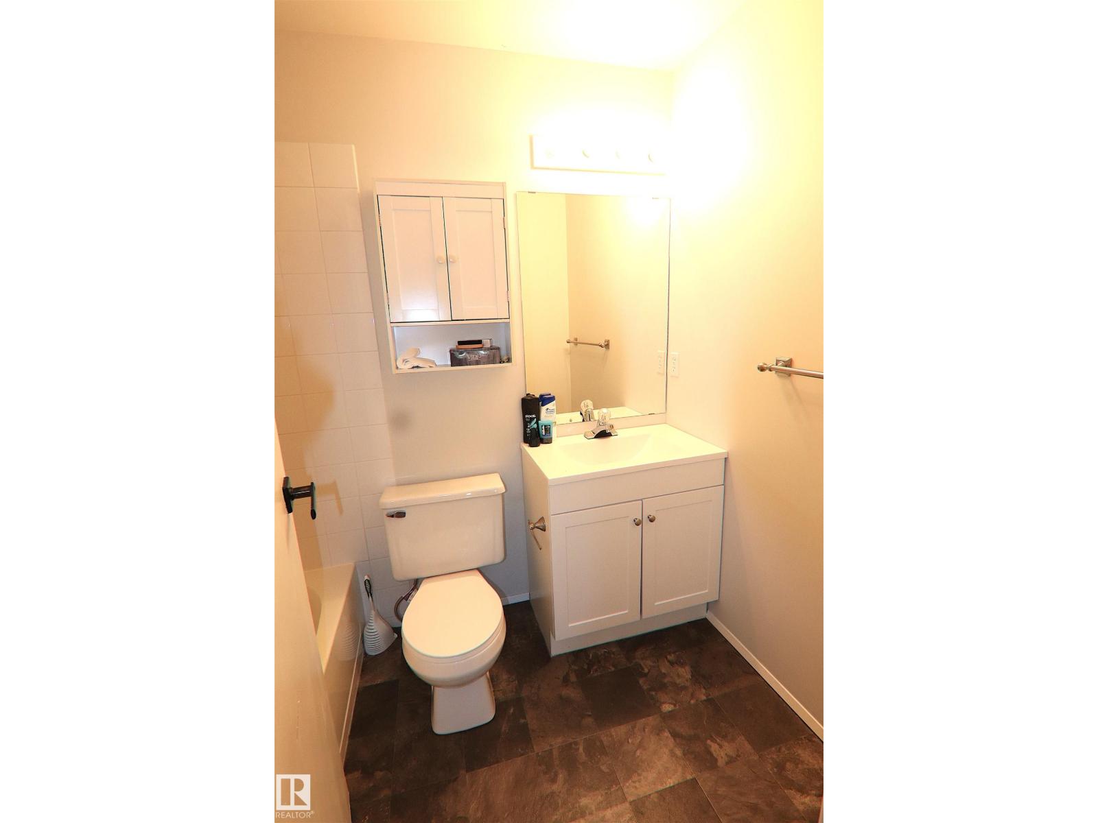 #421 6720 158 Av Nw Property Photo 15