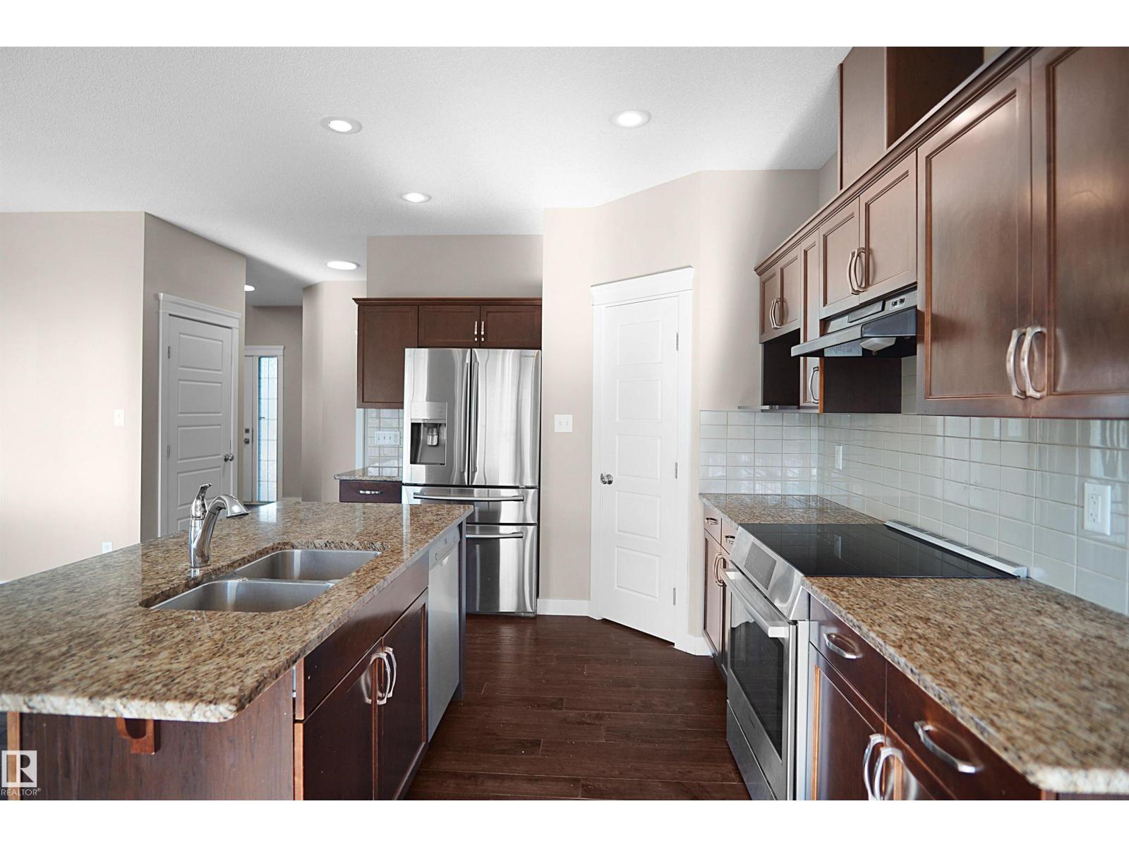 3863 170 Av Nw Property Photo 14