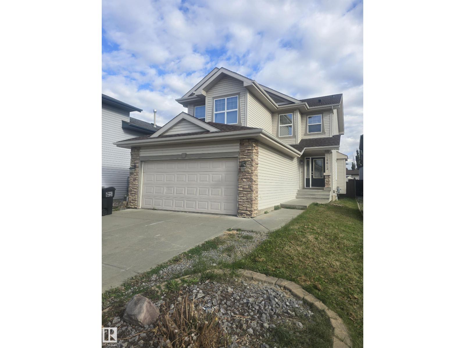 13812 149 Av Nw Property Photo 2