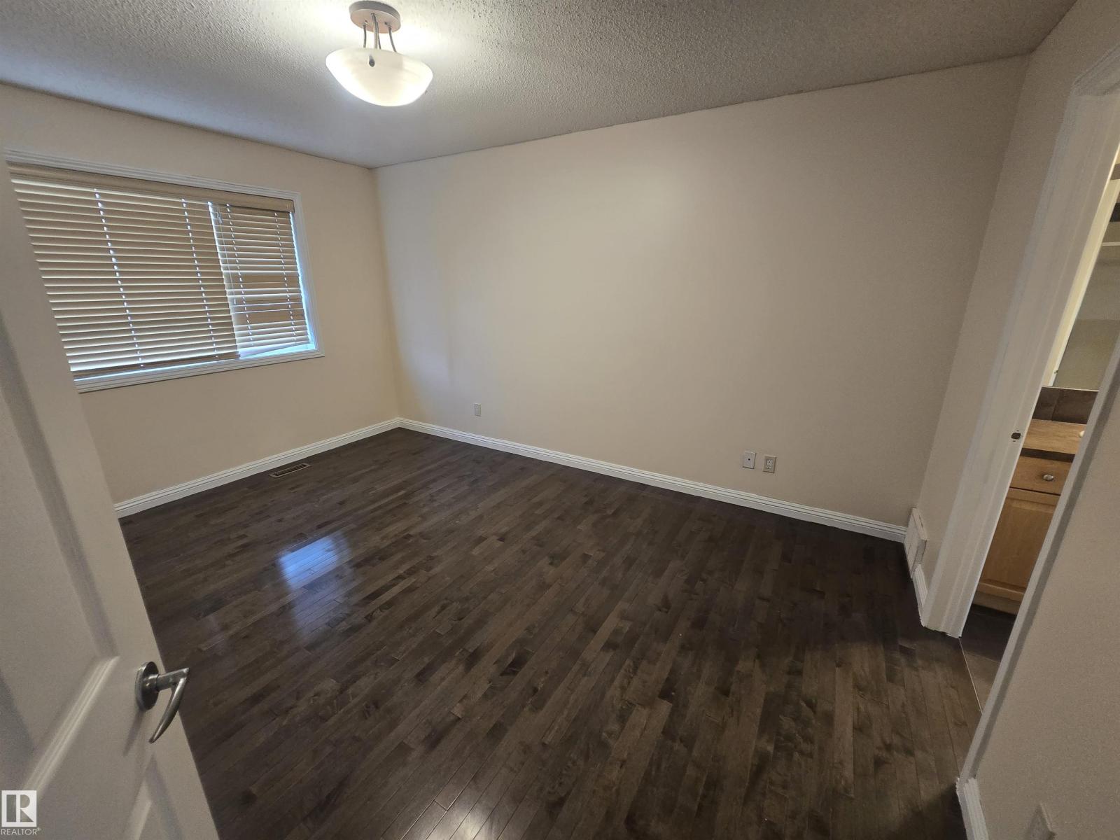13812 149 Av Nw Property Photo 29