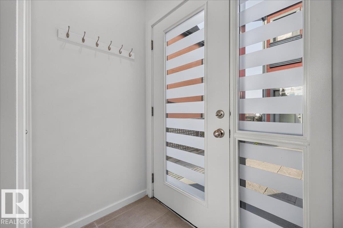 #1 14315 Stony Plain Rd Nw Property Photo 5