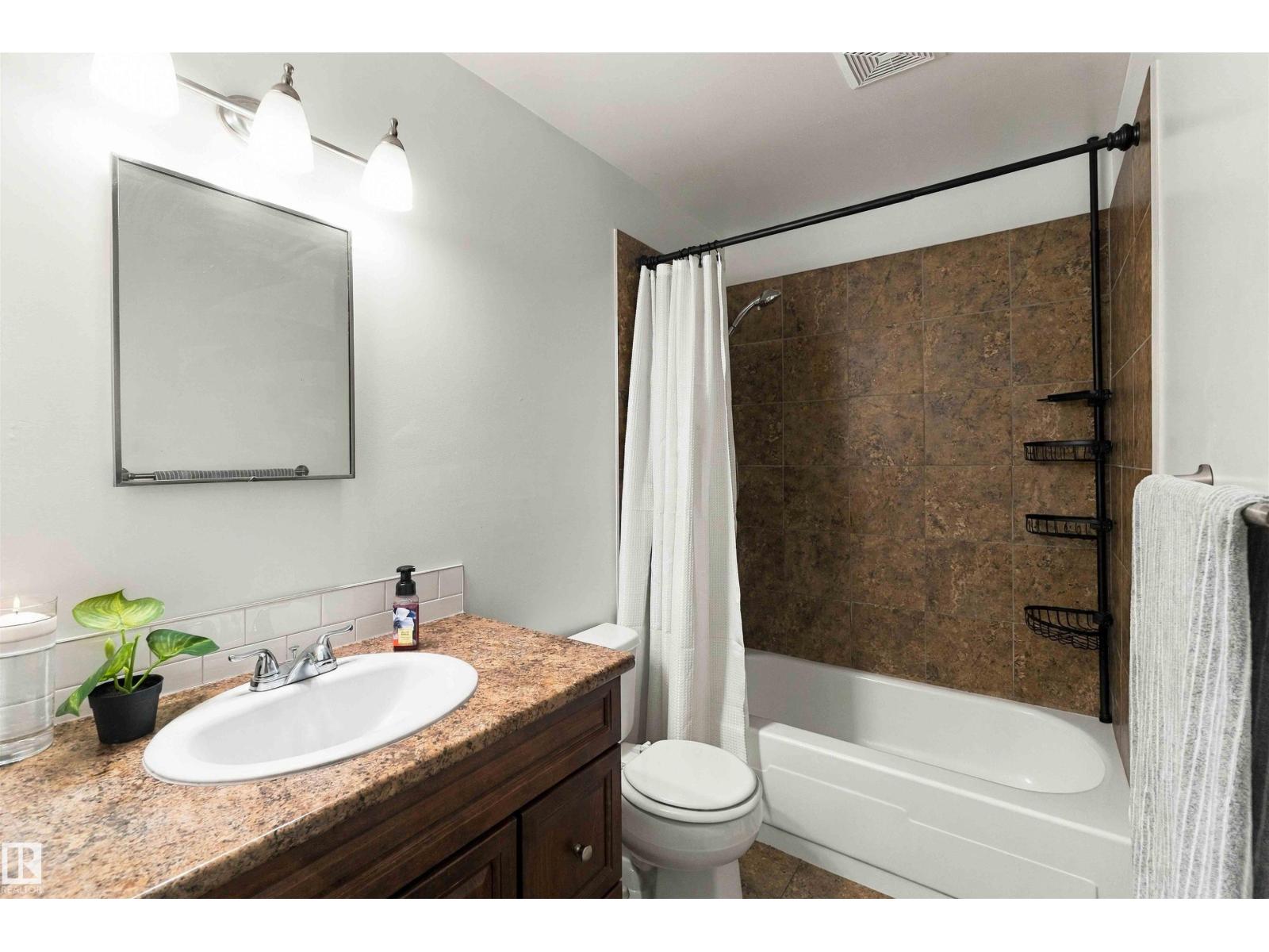 132 Londonderry Square Sq Nw Property Photo 31