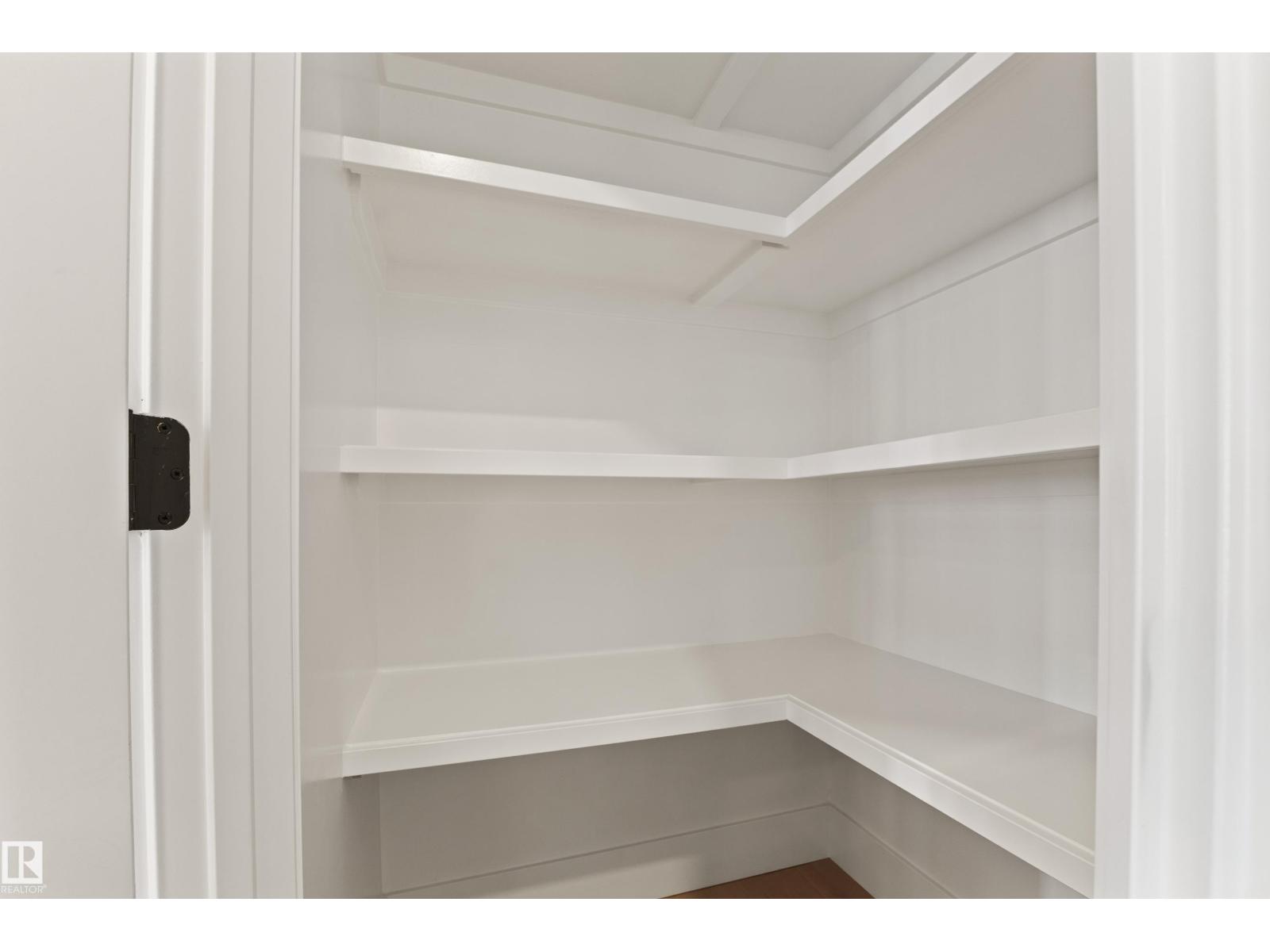 94 Spring Li Property Photo 21