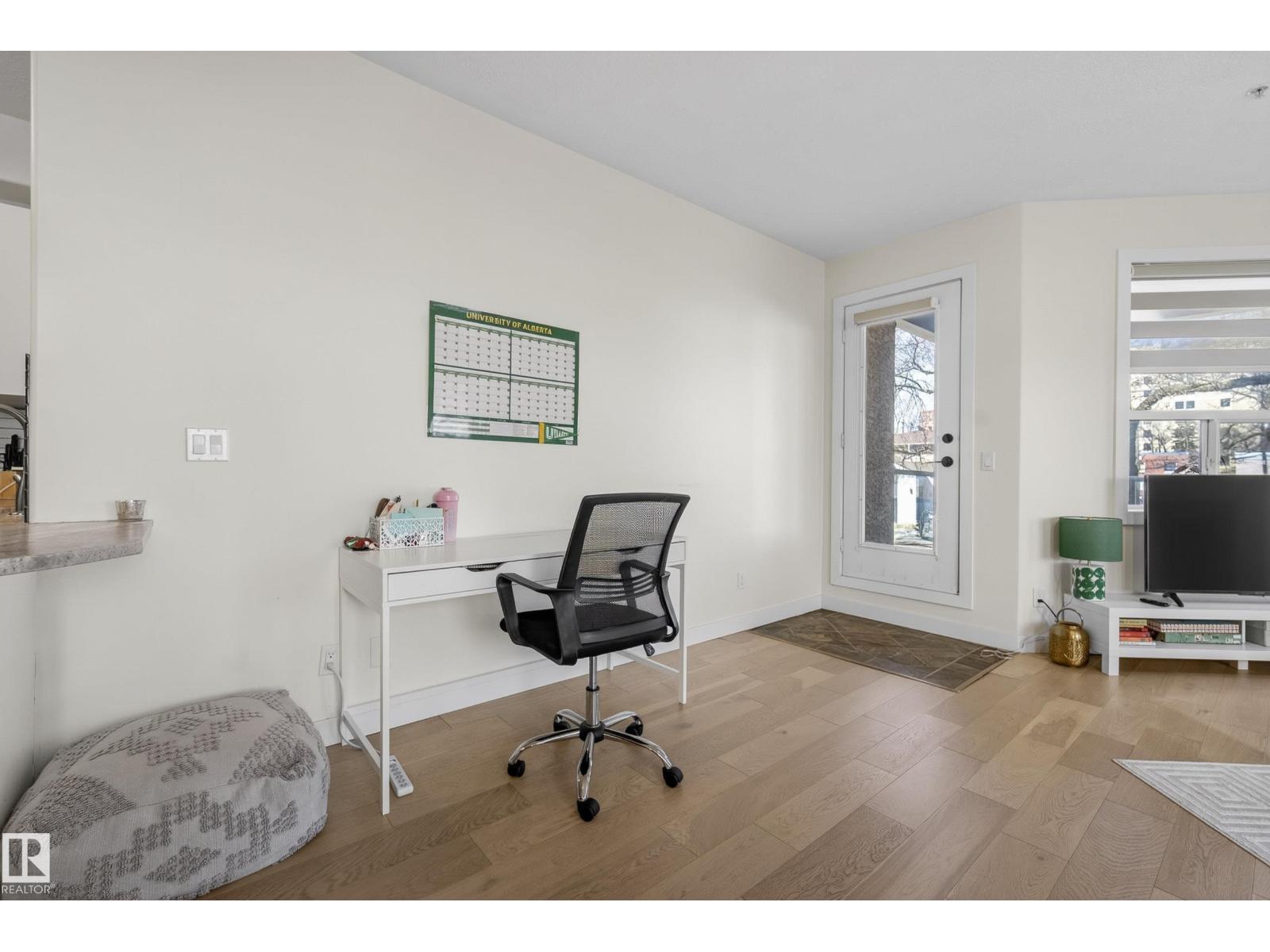 #205 10011 110 St Nw Property Photo 22