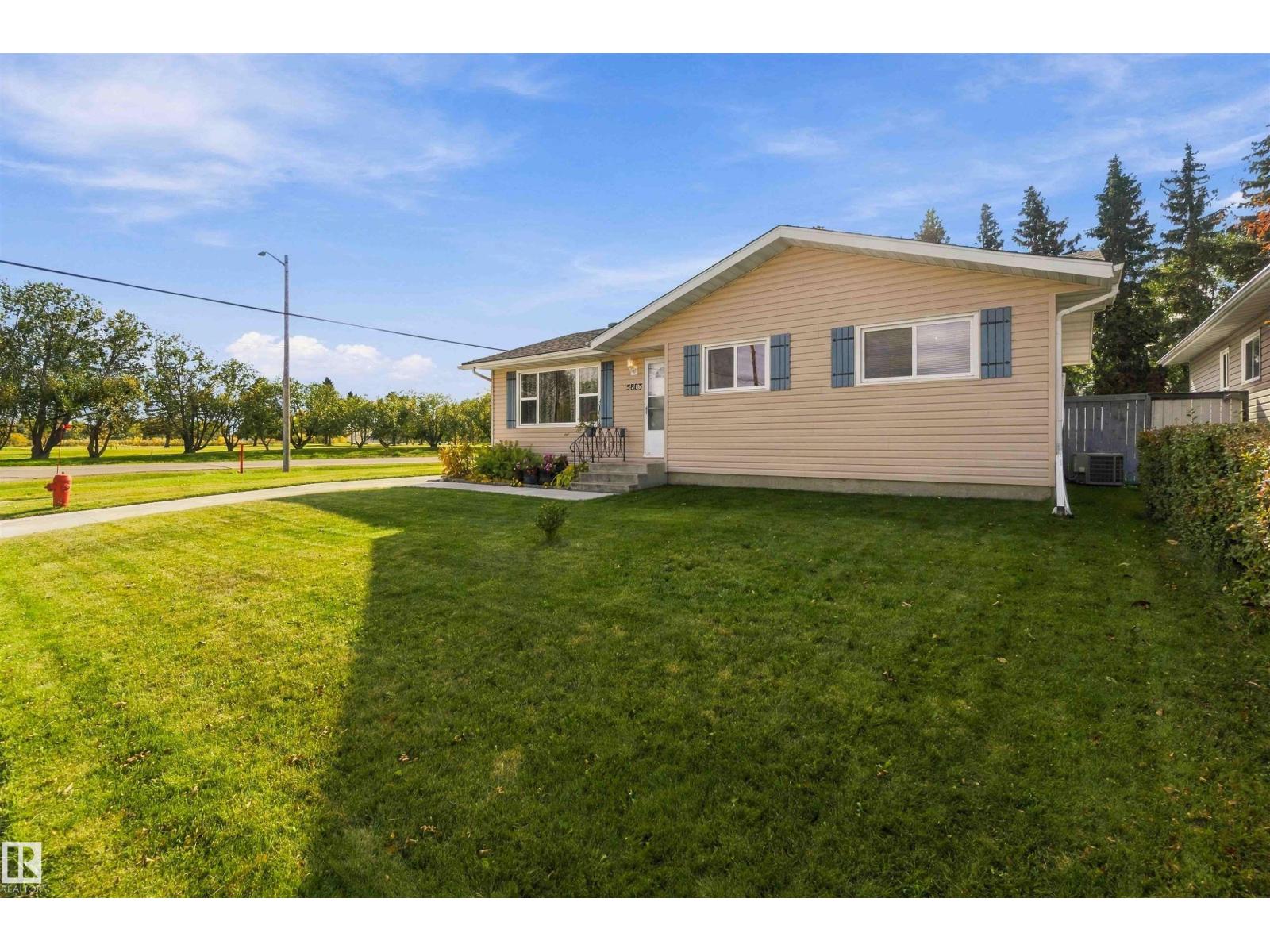 5803 52 Av Property Photo 3