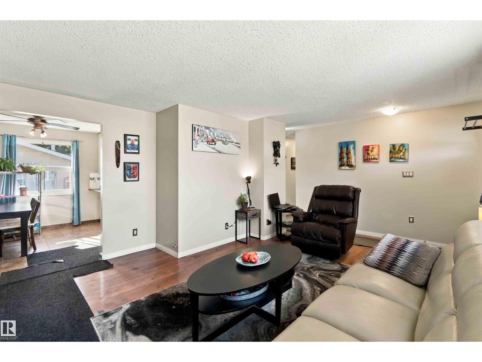 5803 52 Av Property Photo 6