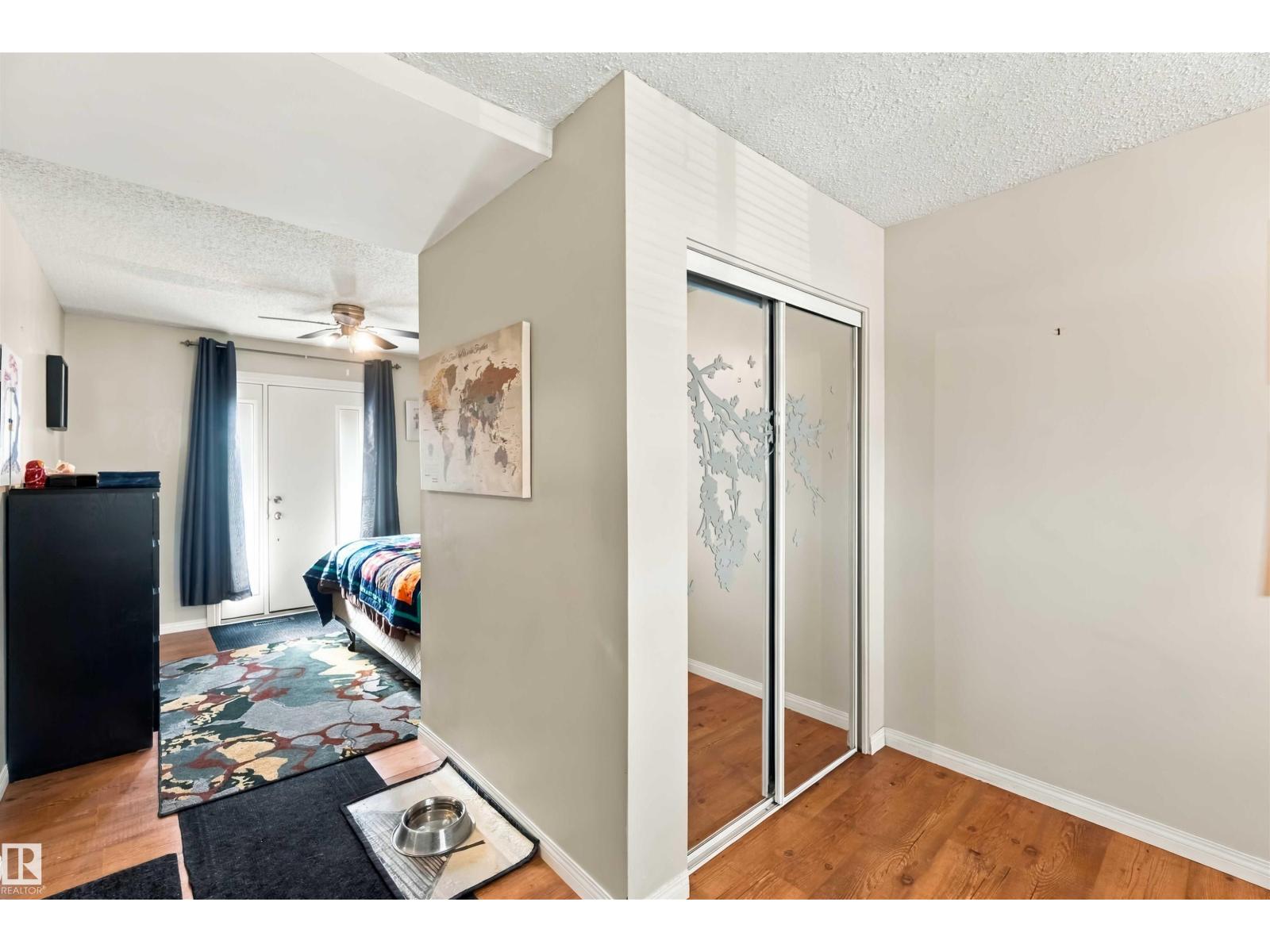 5803 52 Av Property Photo 30