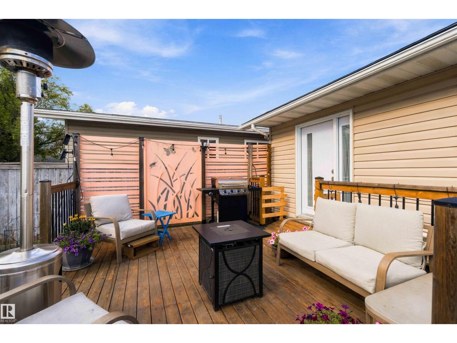 5803 52 Av Property Photo 42