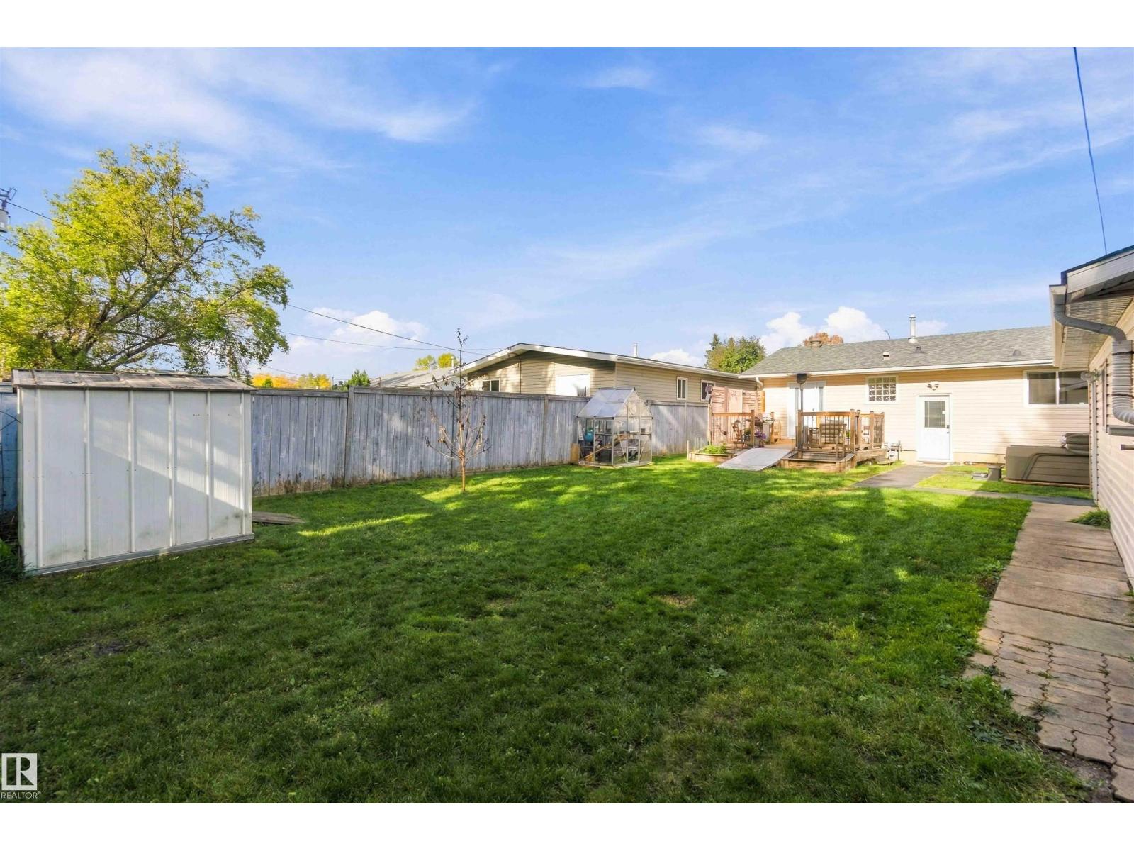 5803 52 Av Property Photo 51