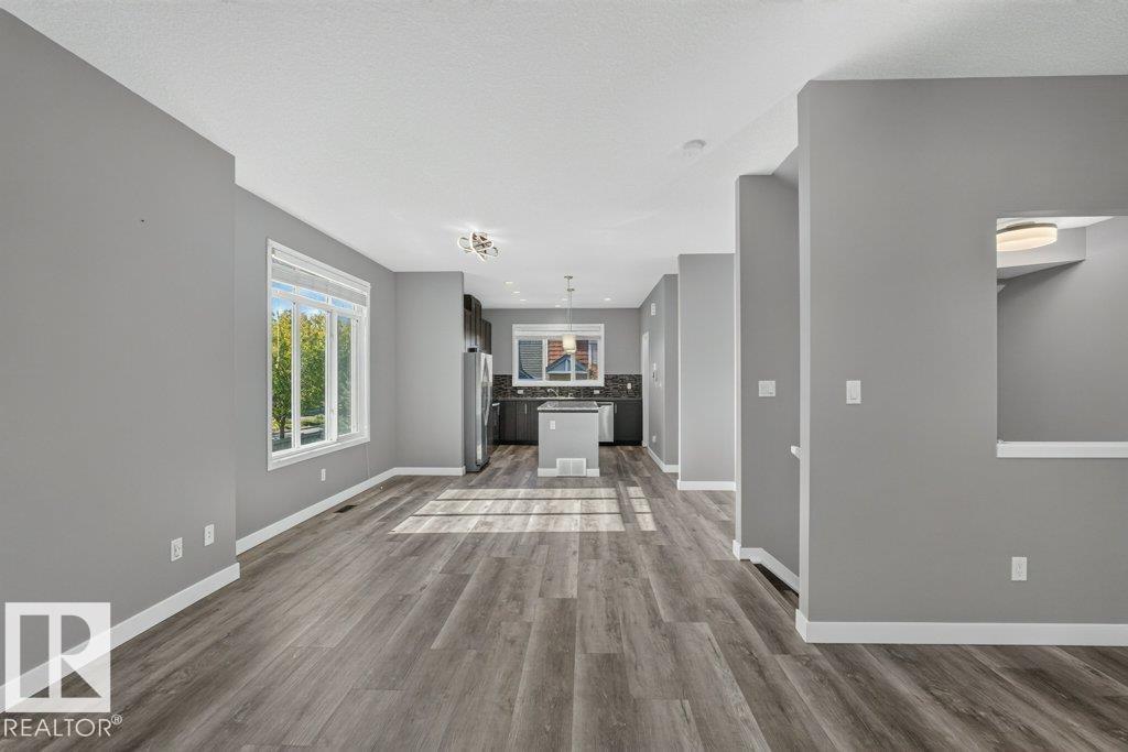 #12 320 Secord Bv Nw Property Photo 15