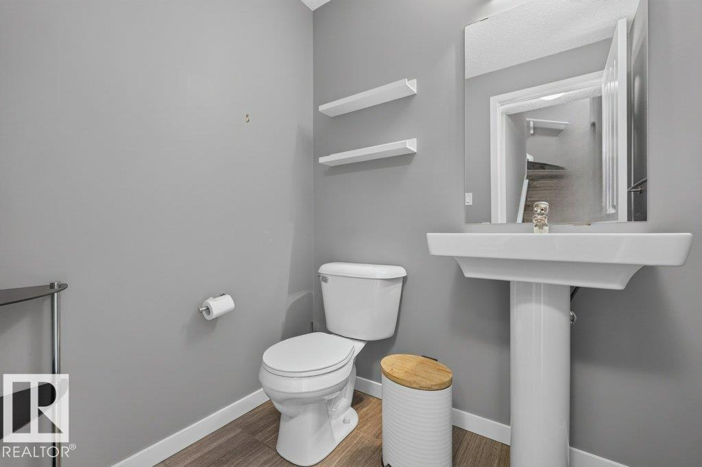 #12 320 Secord Bv Nw Property Photo 24