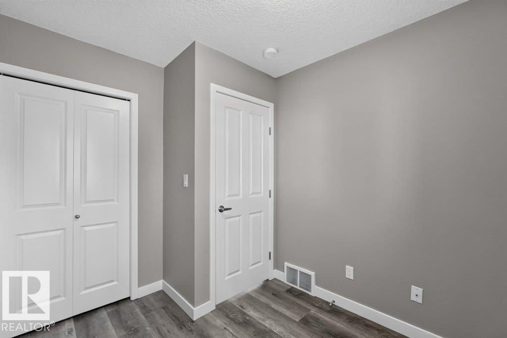 #12 320 Secord Bv Nw Property Photo 27
