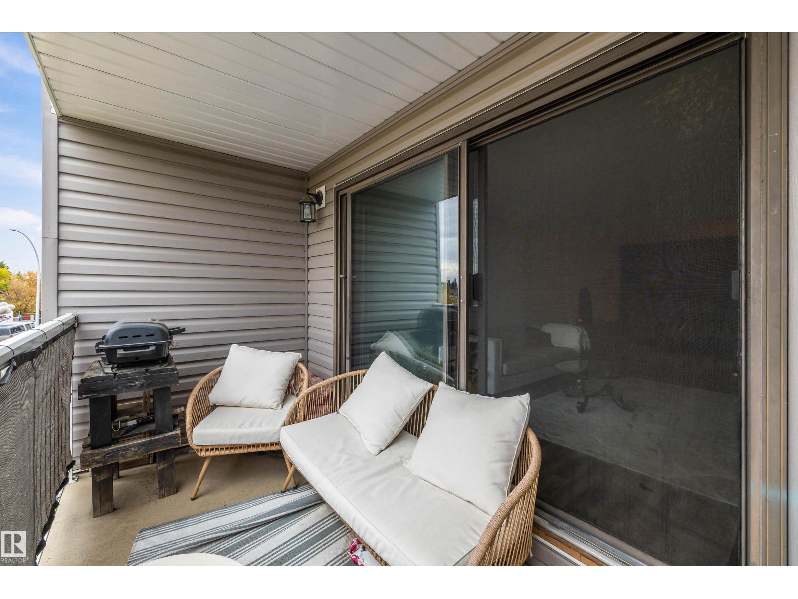 #302 51 Brown St Property Photo 27