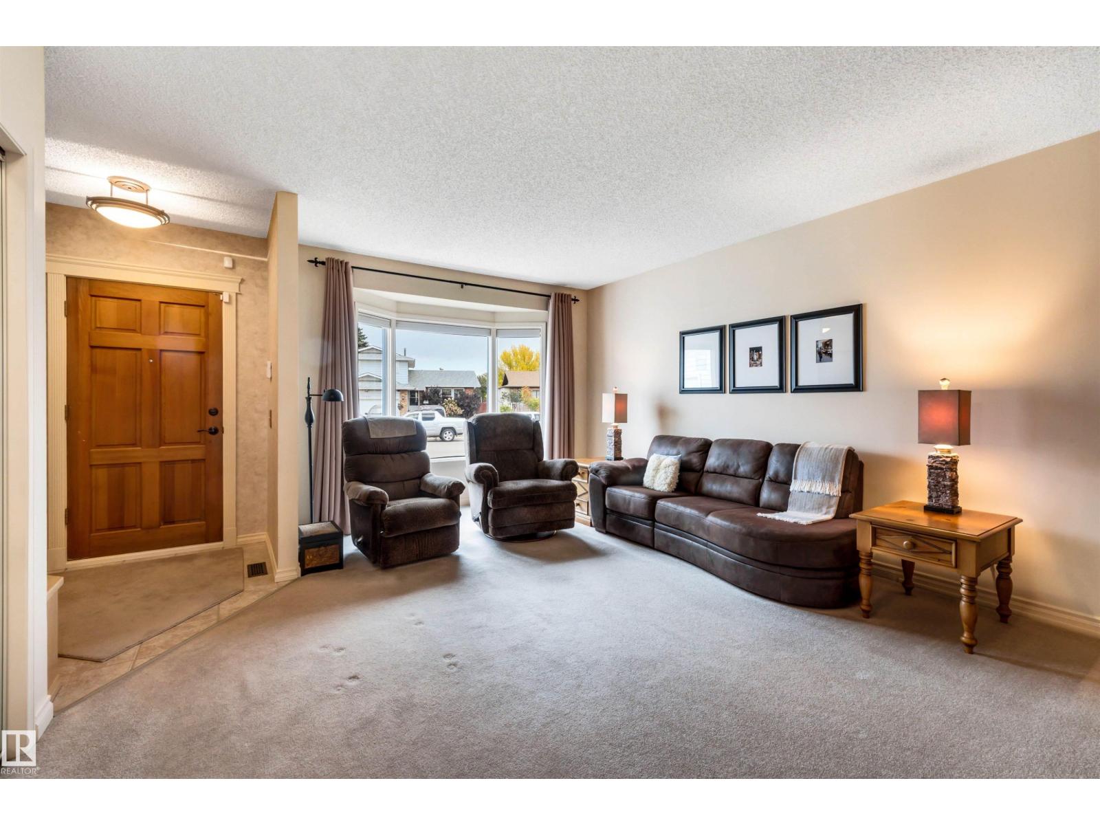 17832 93 St Nw Property Photo 3