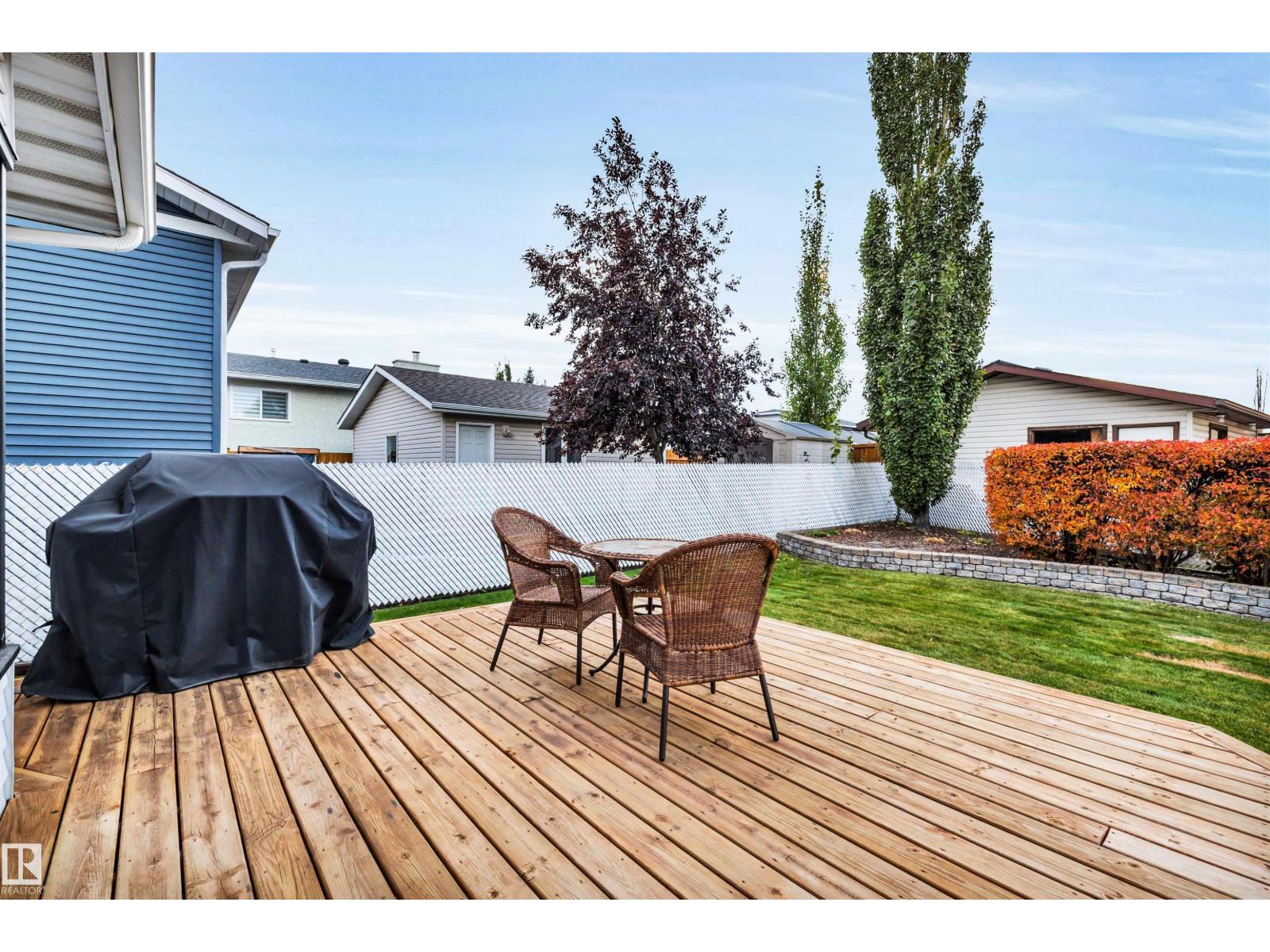 17832 93 St Nw Property Photo 33