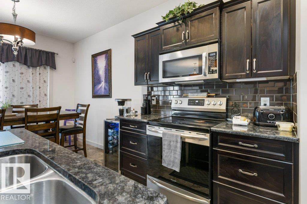 29 Newgate Wy Property Photo 6
