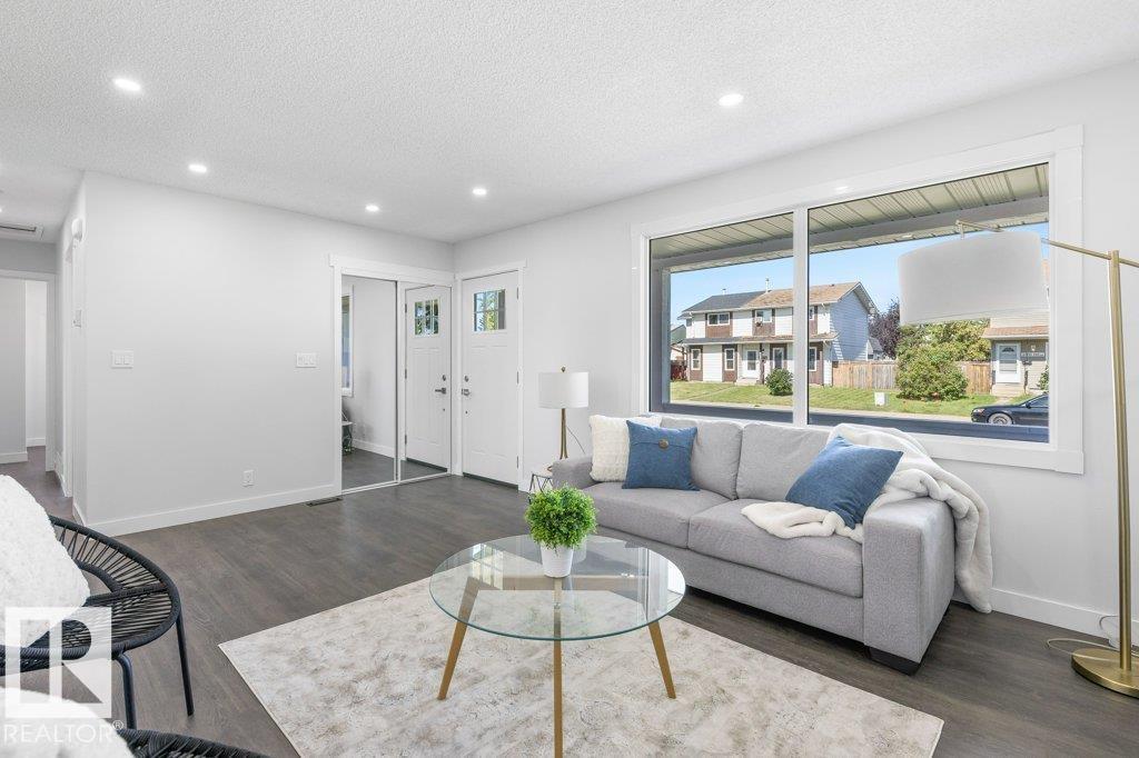 2311 146 Av Nw Property Photo 12