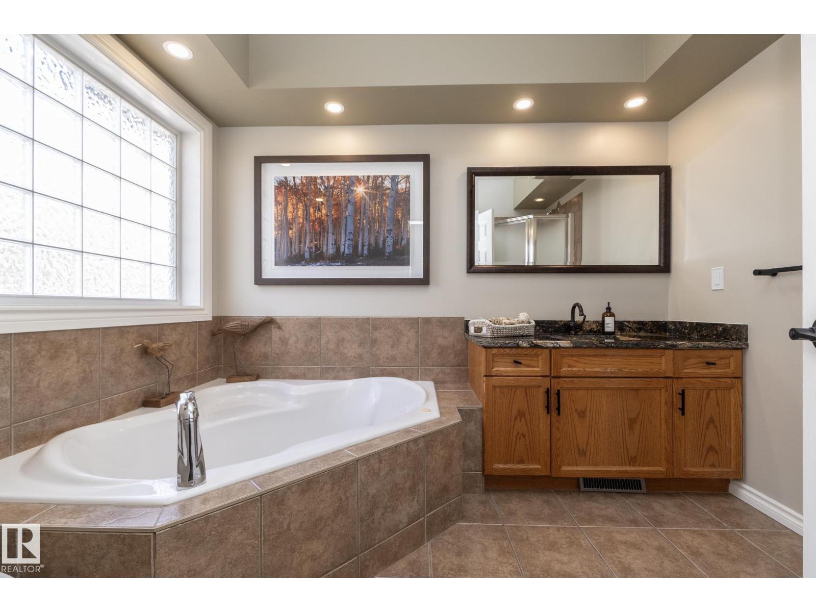 10416 148 St Nw Property Photo 18