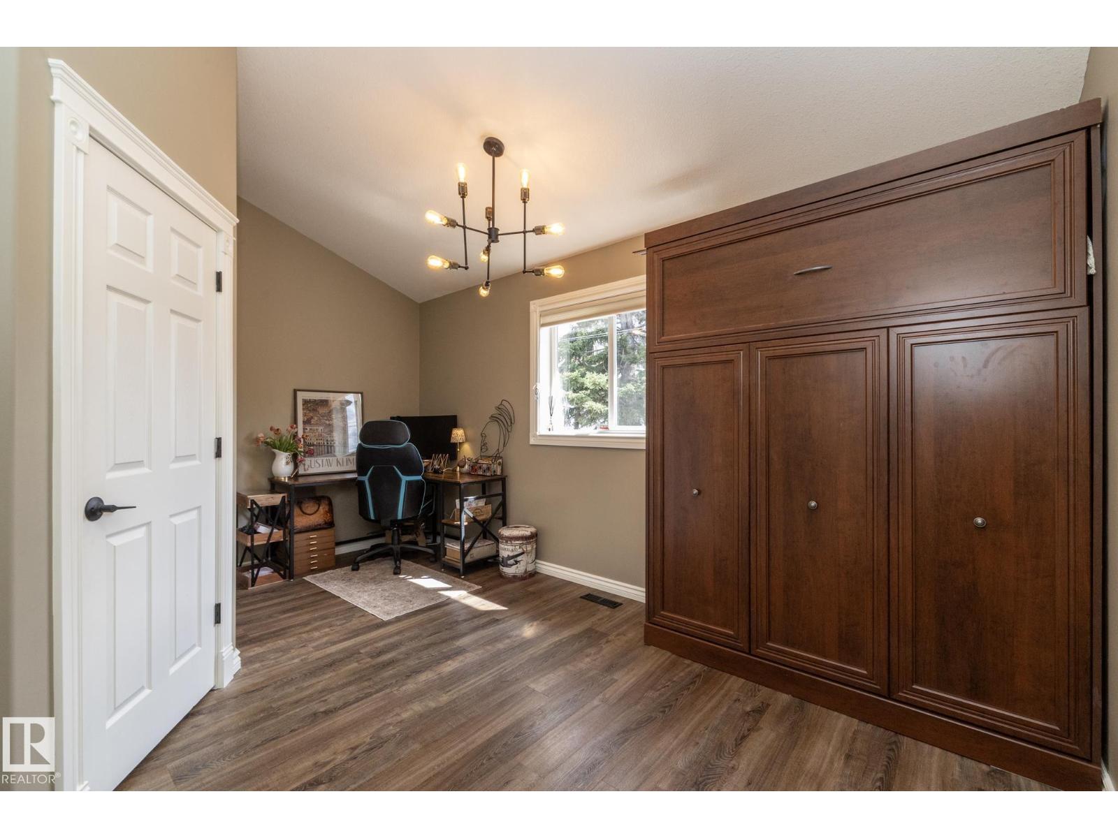 10416 148 St Nw Property Photo 22