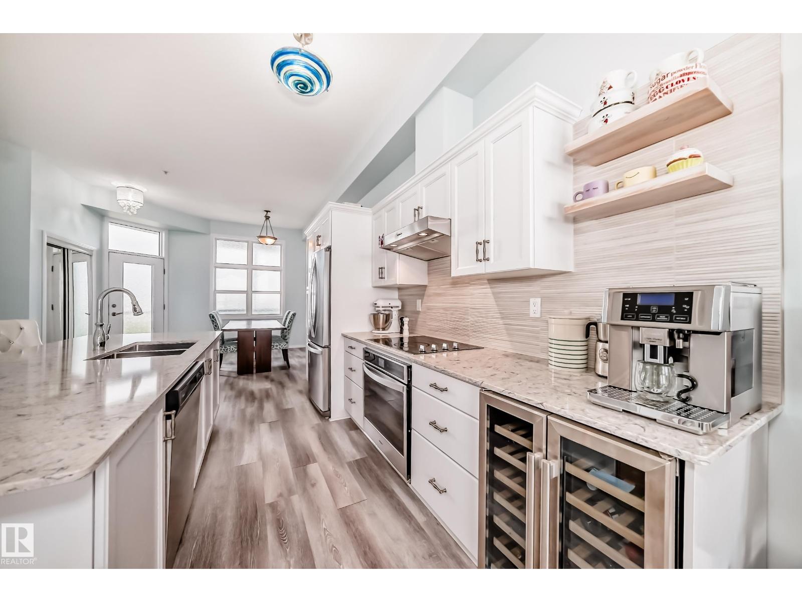 #414 9507 101 Av Nw Property Photo 1